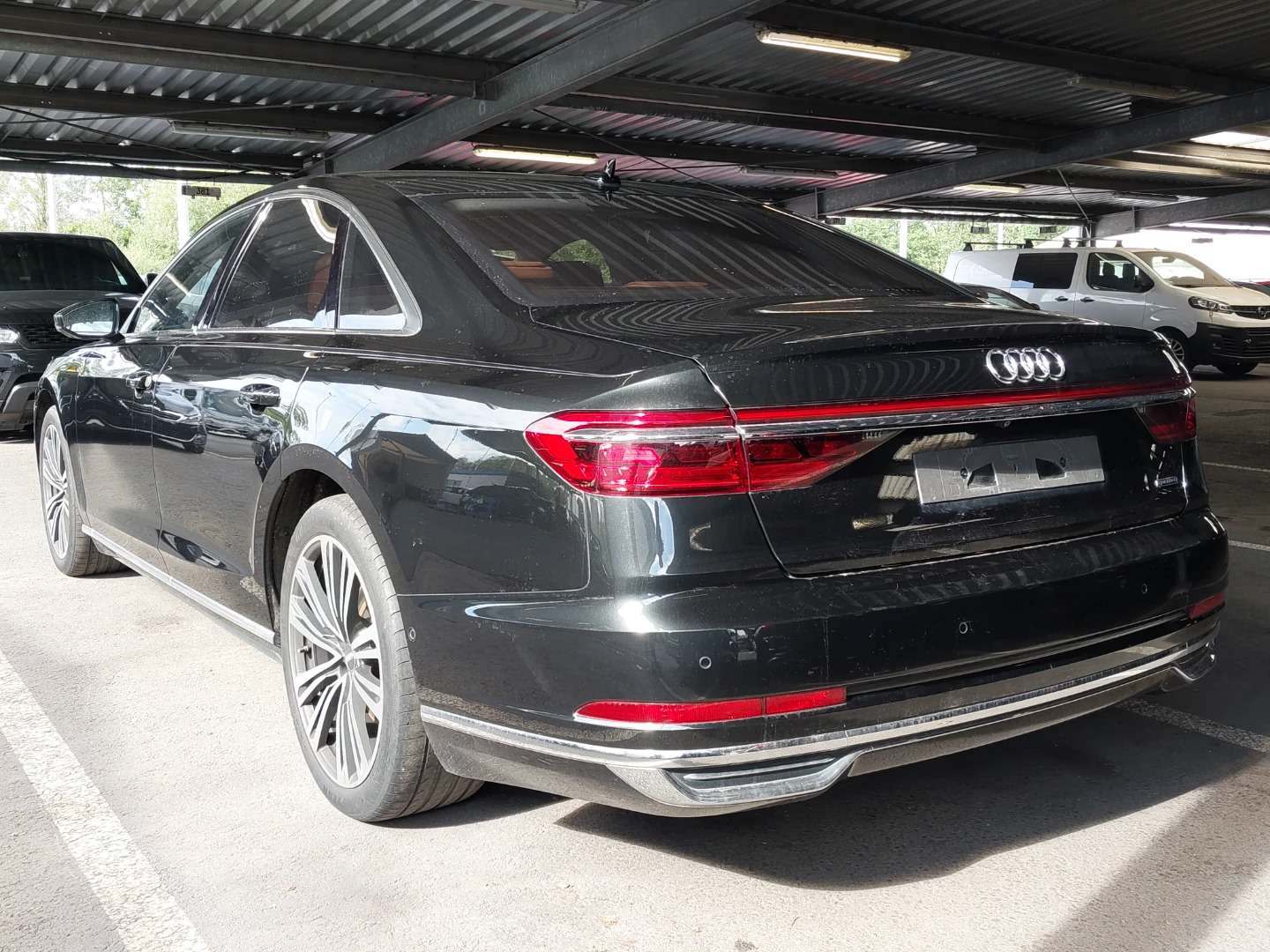 Audi A8 50 TDI quattro Tiptronic  photo