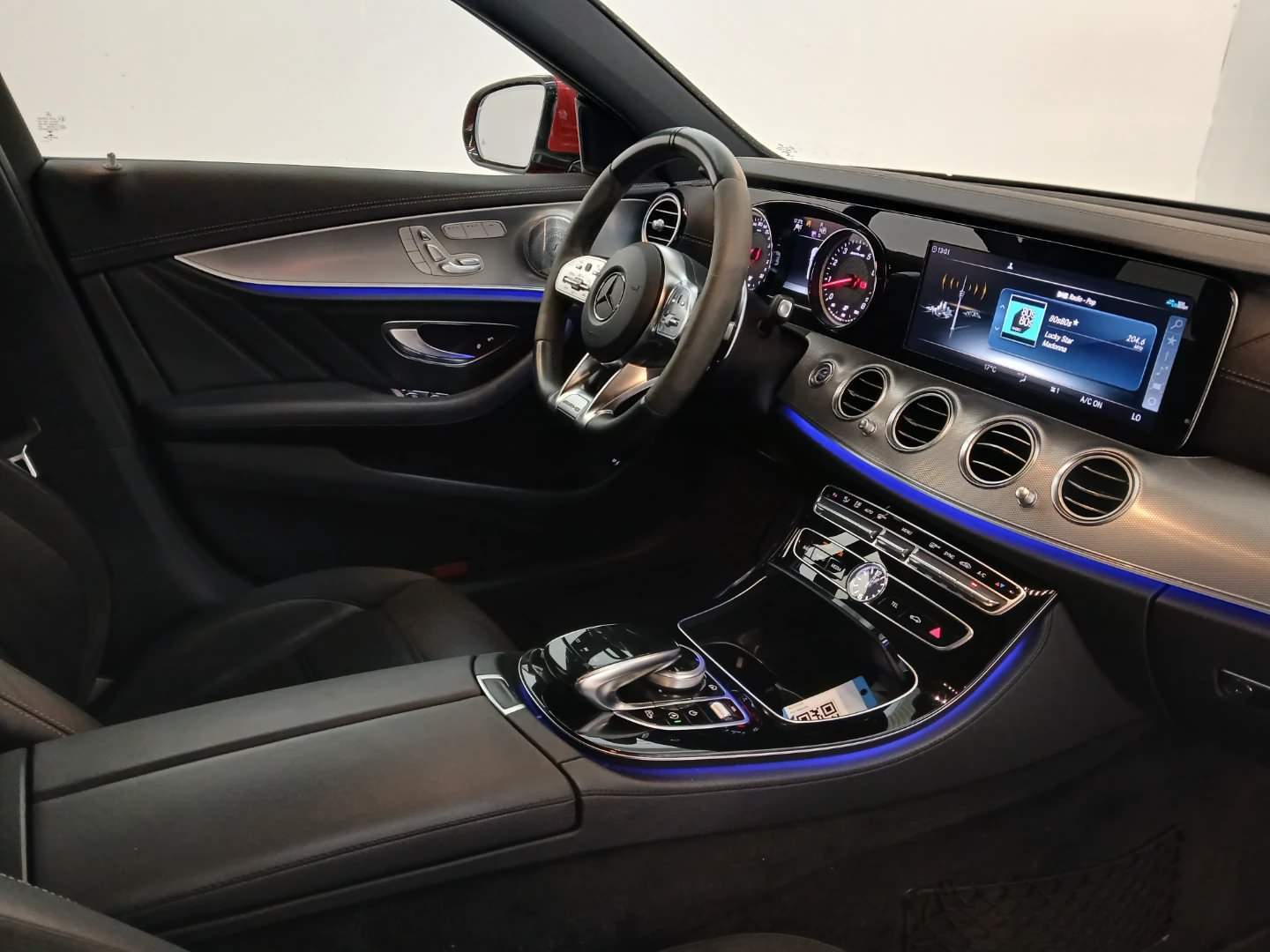 Mercedes-Benz E 63 AMG 4MATIC+ 9G-TRONIC photo