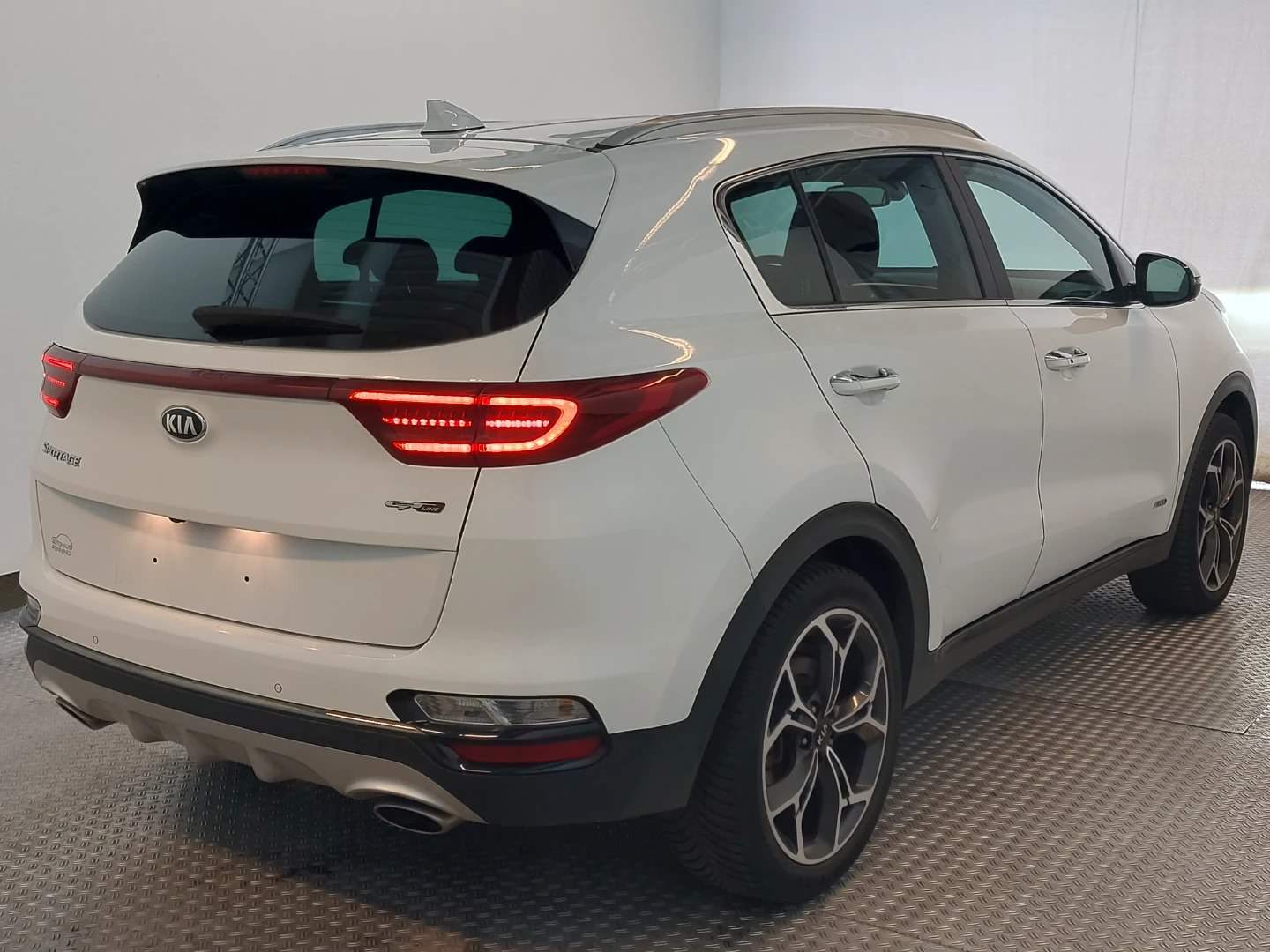 Kia Sportage 1,6 TGDI 4WD 7G-DCT GT-Line photo