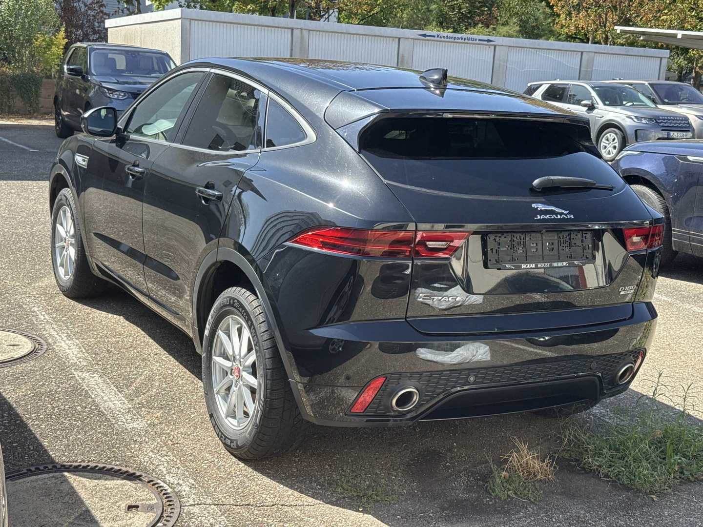 Jaguar E-Pace D180 AWD Automatik R-Dynamic S photo