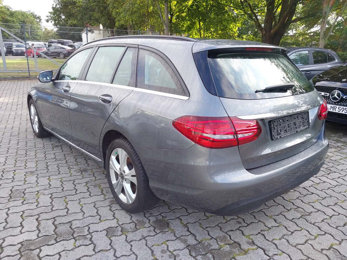 Mercedes-Benz C 200 d T 9G-TRONIC photo