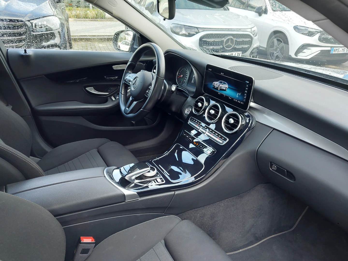Mercedes-Benz C 200 d T 9G-TRONIC photo