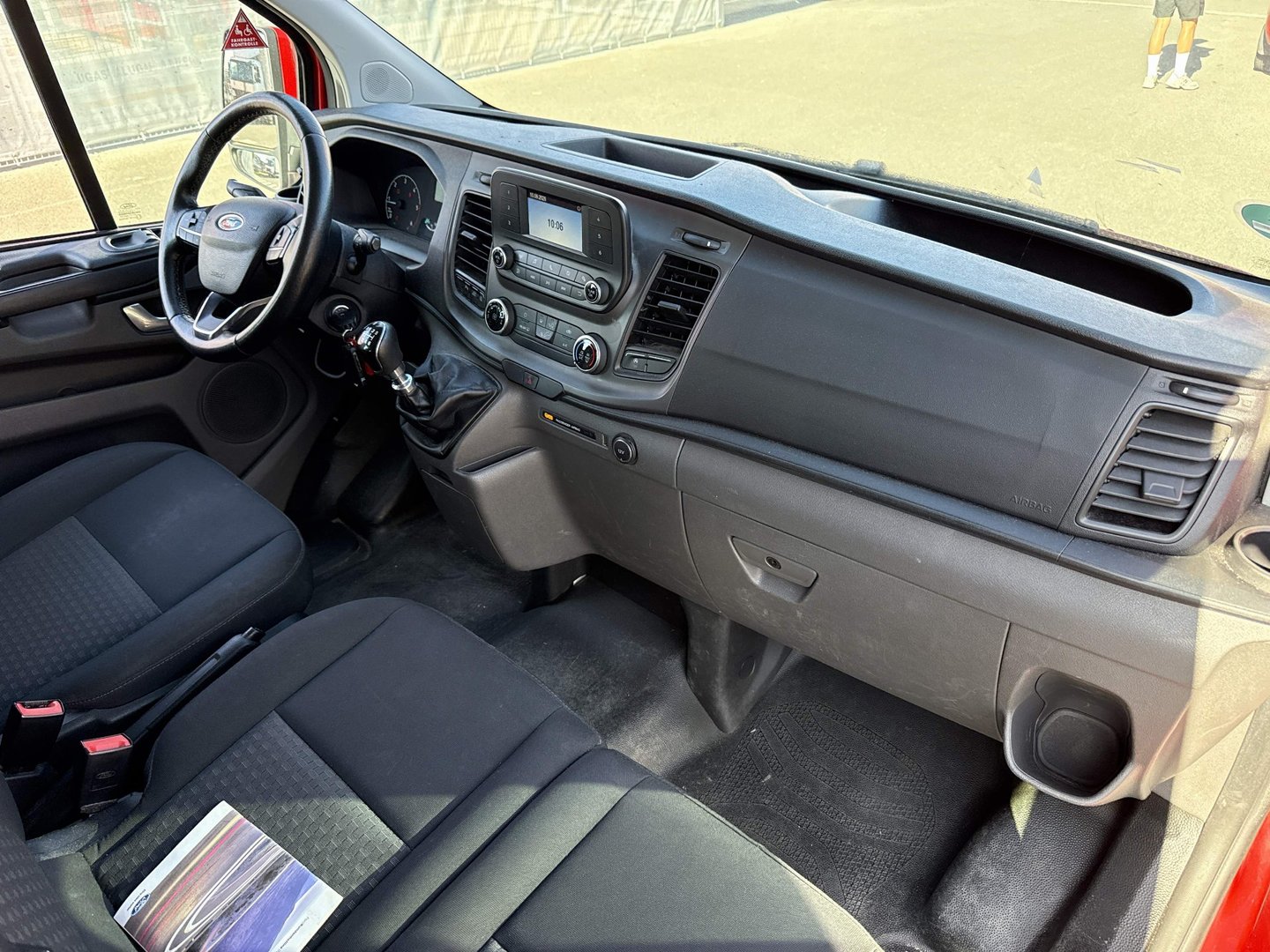 Ford Transit Custom Kombi 320 L1 2,0 TDCI Trend photo
