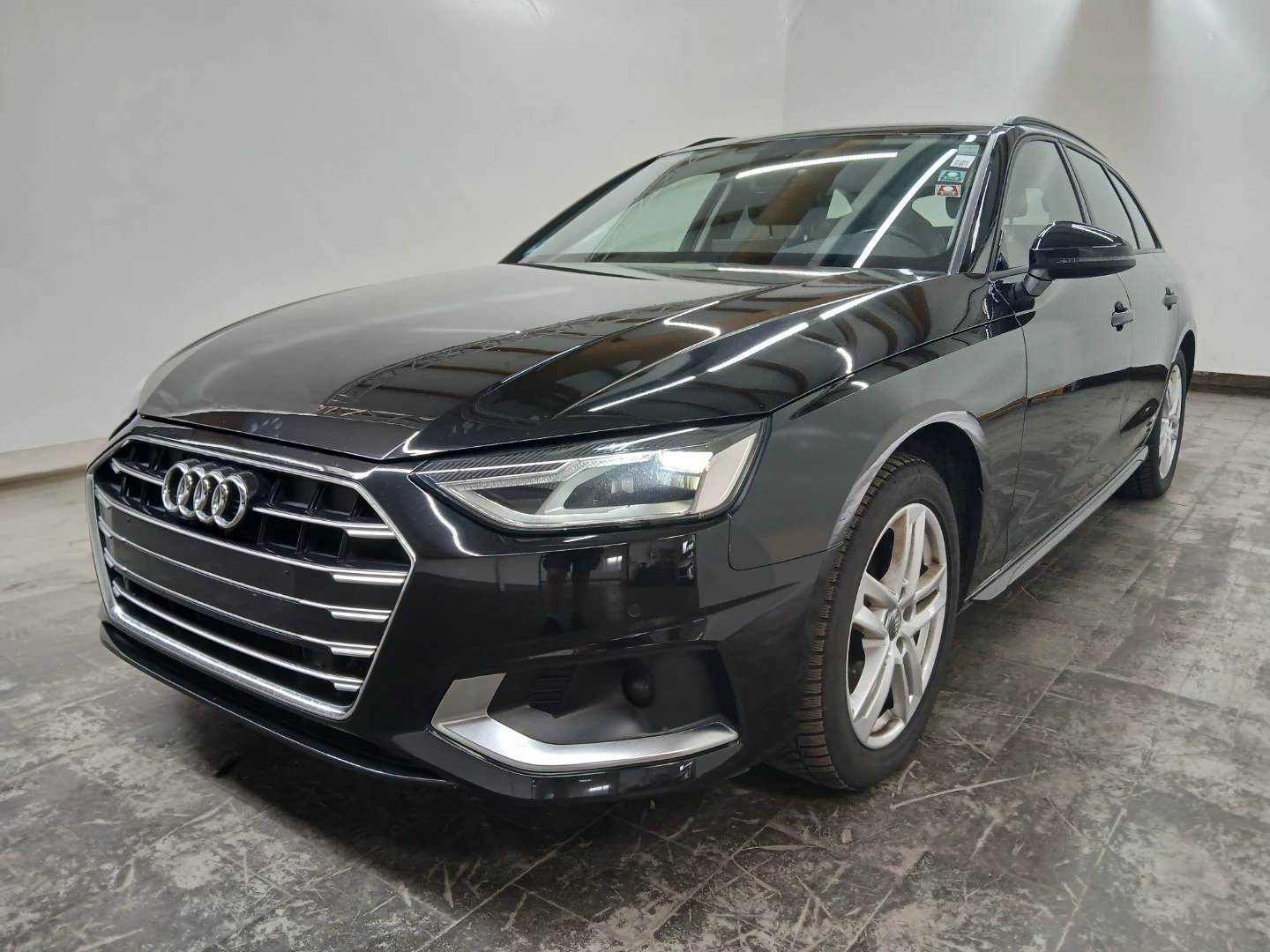 Audi A4 Avant advanced 30 TDI S-tronic