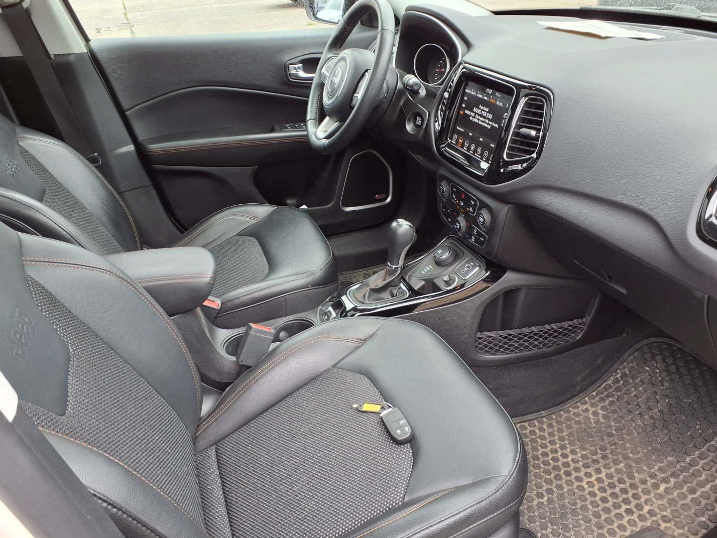 Jeep Compass 1,4 M-Air 4WD Automatik Limited photo