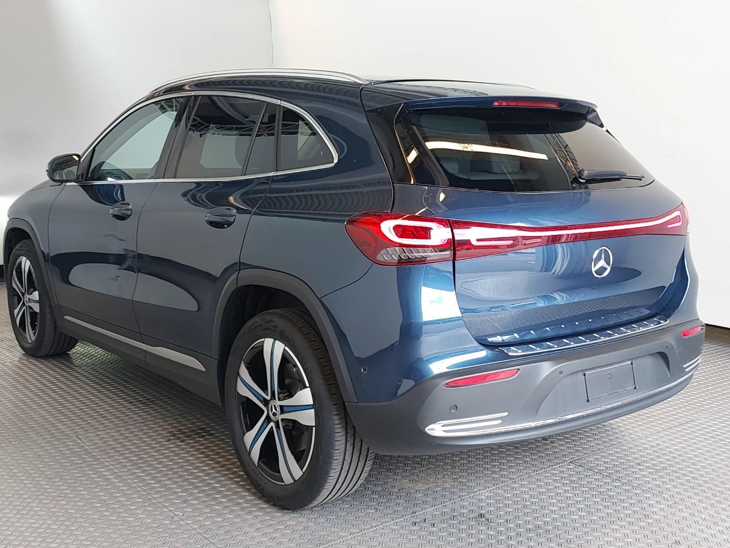 Mercedes-Benz EQA 250 Progressive photo