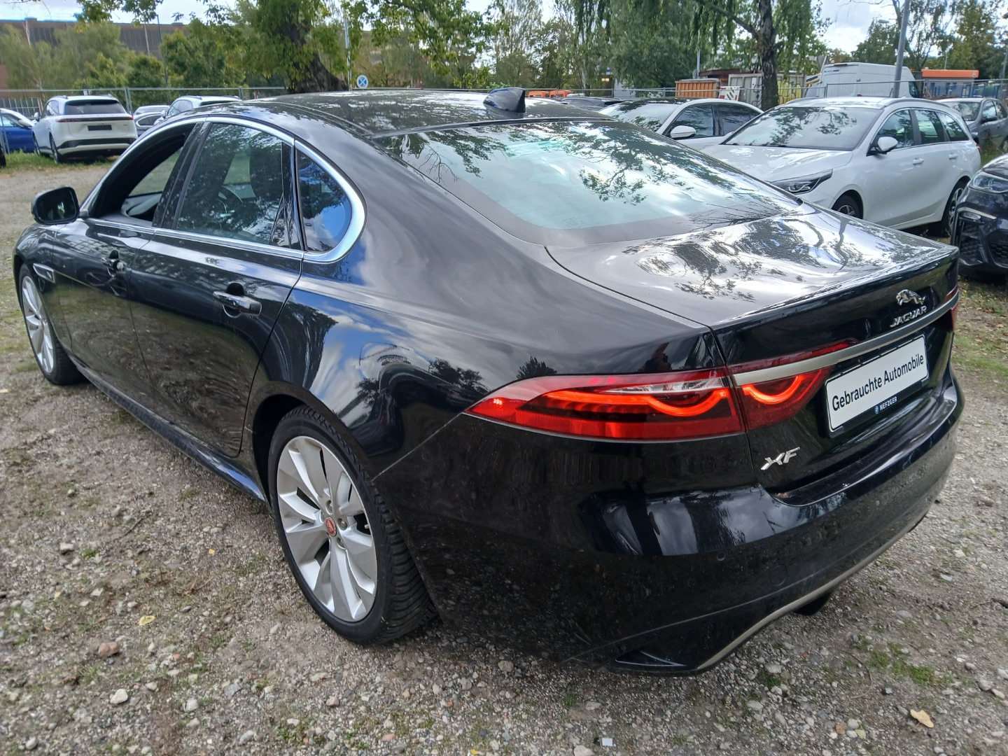 Jaguar XF P250 Automatik R-Dynamic photo