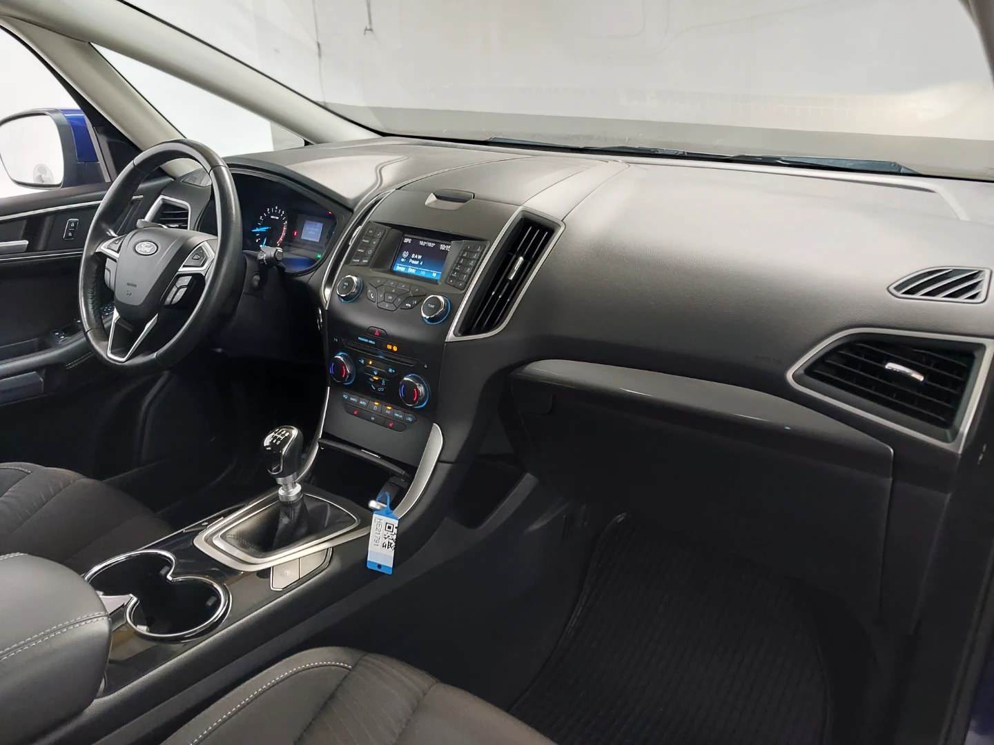 Ford S-MAX 1,5 EcoBoost Trend photo