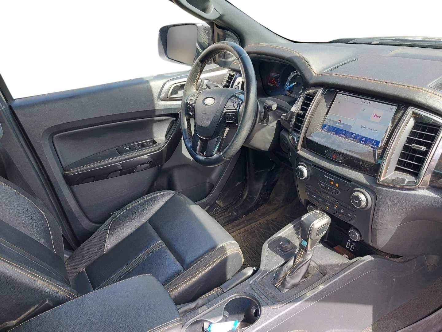 Ford Ranger DoKa 4x4 2,0 TDCI Panther Automatik Wildtrak photo