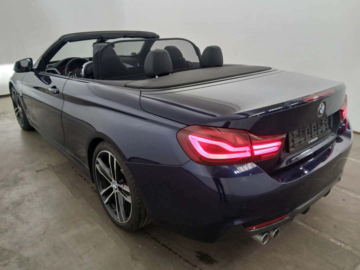 BMW 420i Cabrio Sport-Automatic M Sport photo