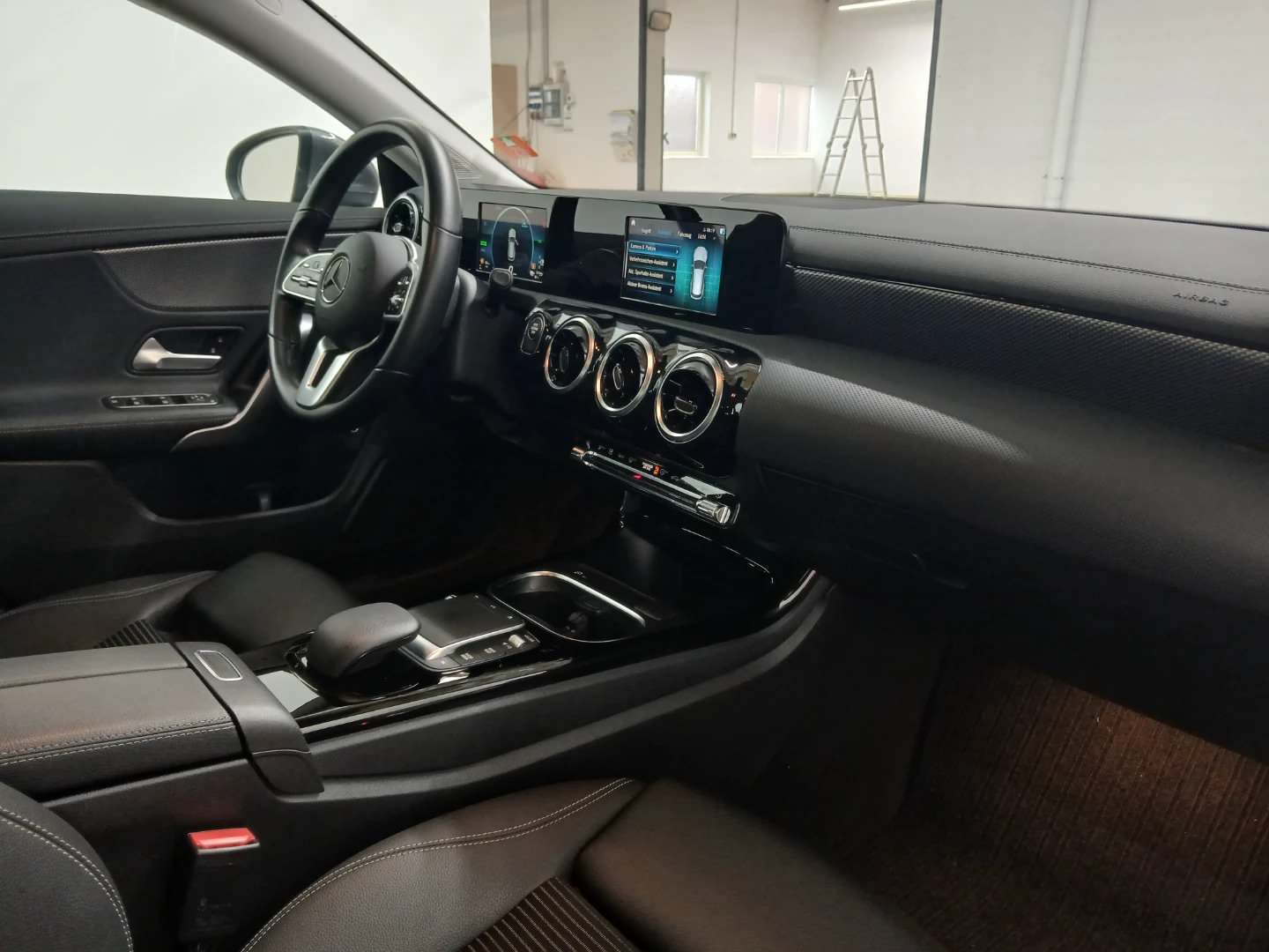 Mercedes-Benz CLA 250 e Shooting Brake 8G-DCT Progressive photo