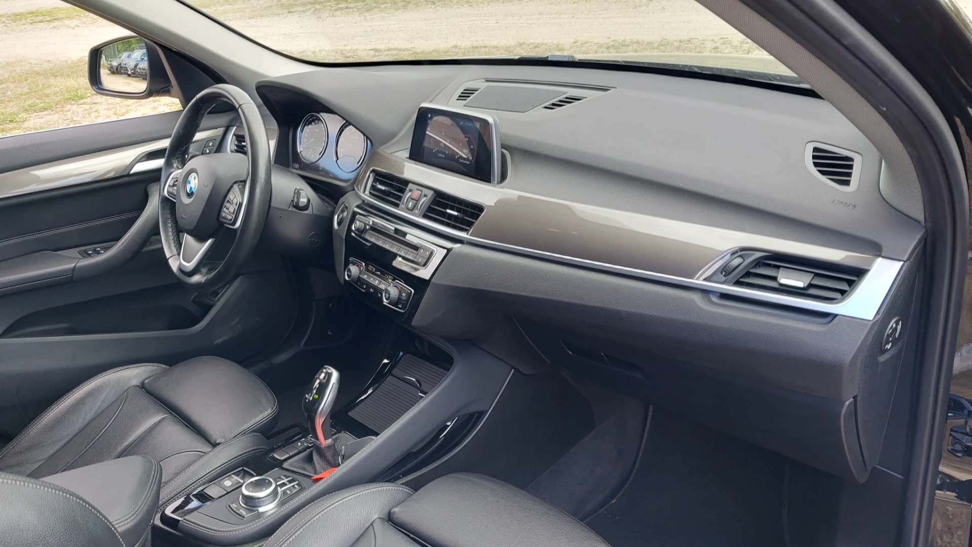BMW X1 sDrive18i DKG-Steptronic xLine photo