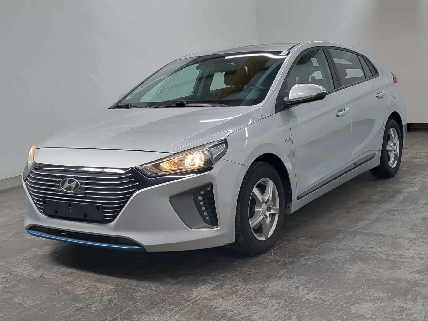 Hyundai Ioniq 1,6 Hybrid Trend