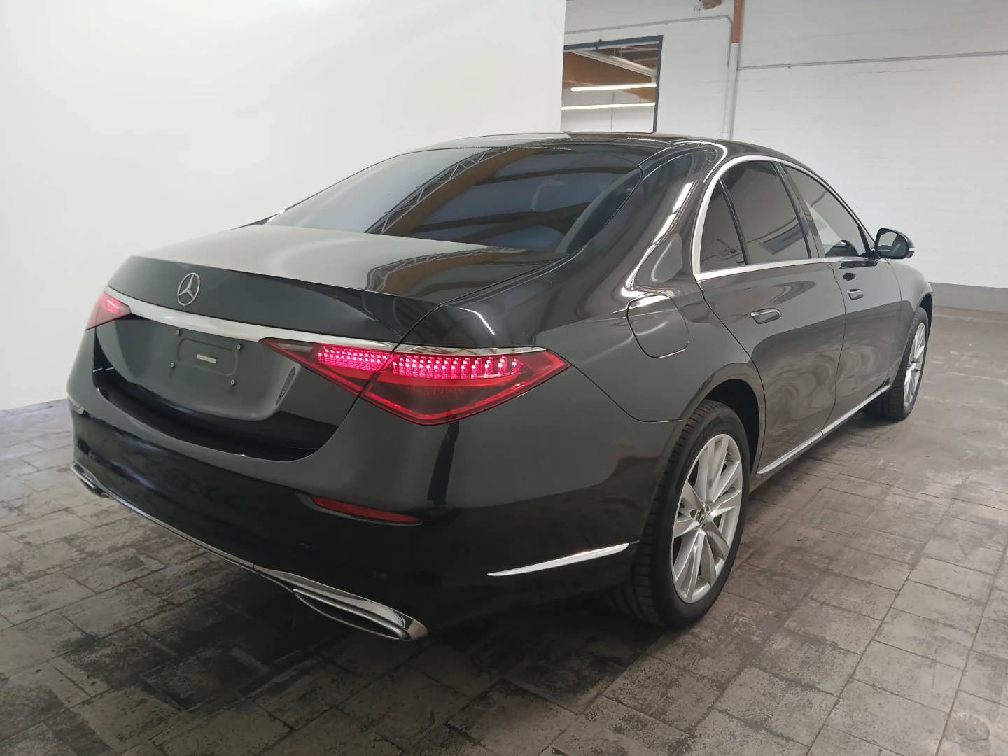 Mercedes-Benz S 400 d 4MATIC 9G-RONIC photo