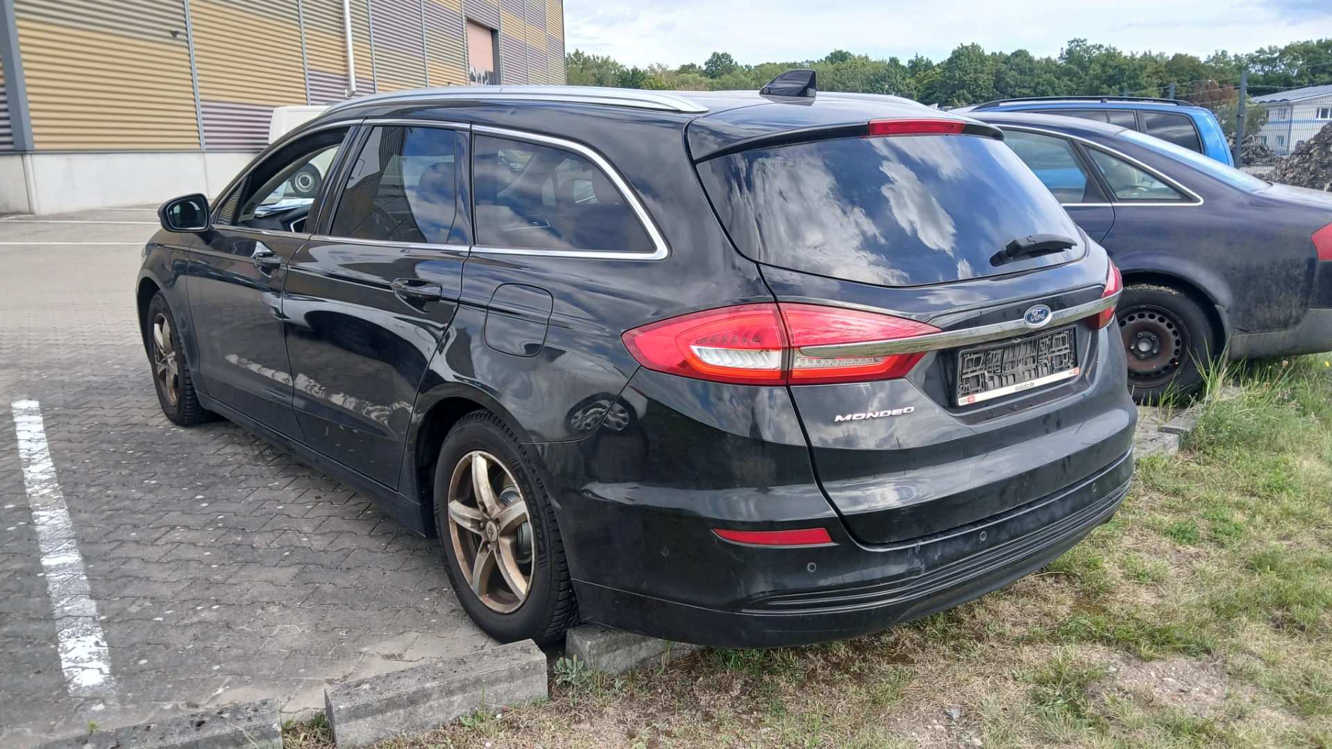 Ford Mondeo Turnier 2,0 EcoBlue Titanium photo