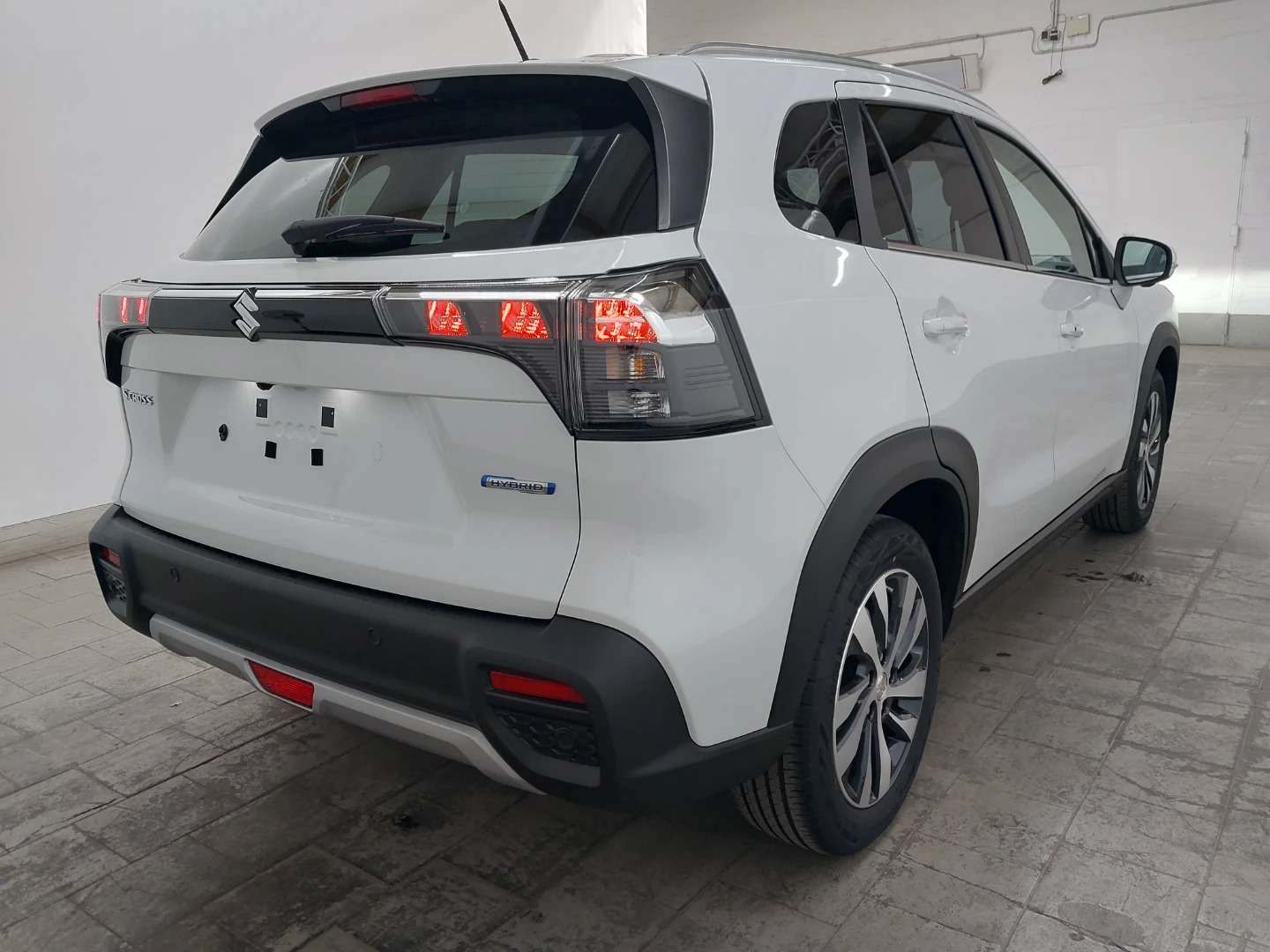 Suzuki S-Cross 1,4 ALLGRIP Comfort+ photo