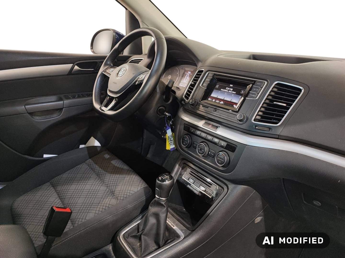 VW Sharan 2,0 TDI 4Motion „Trendline photo