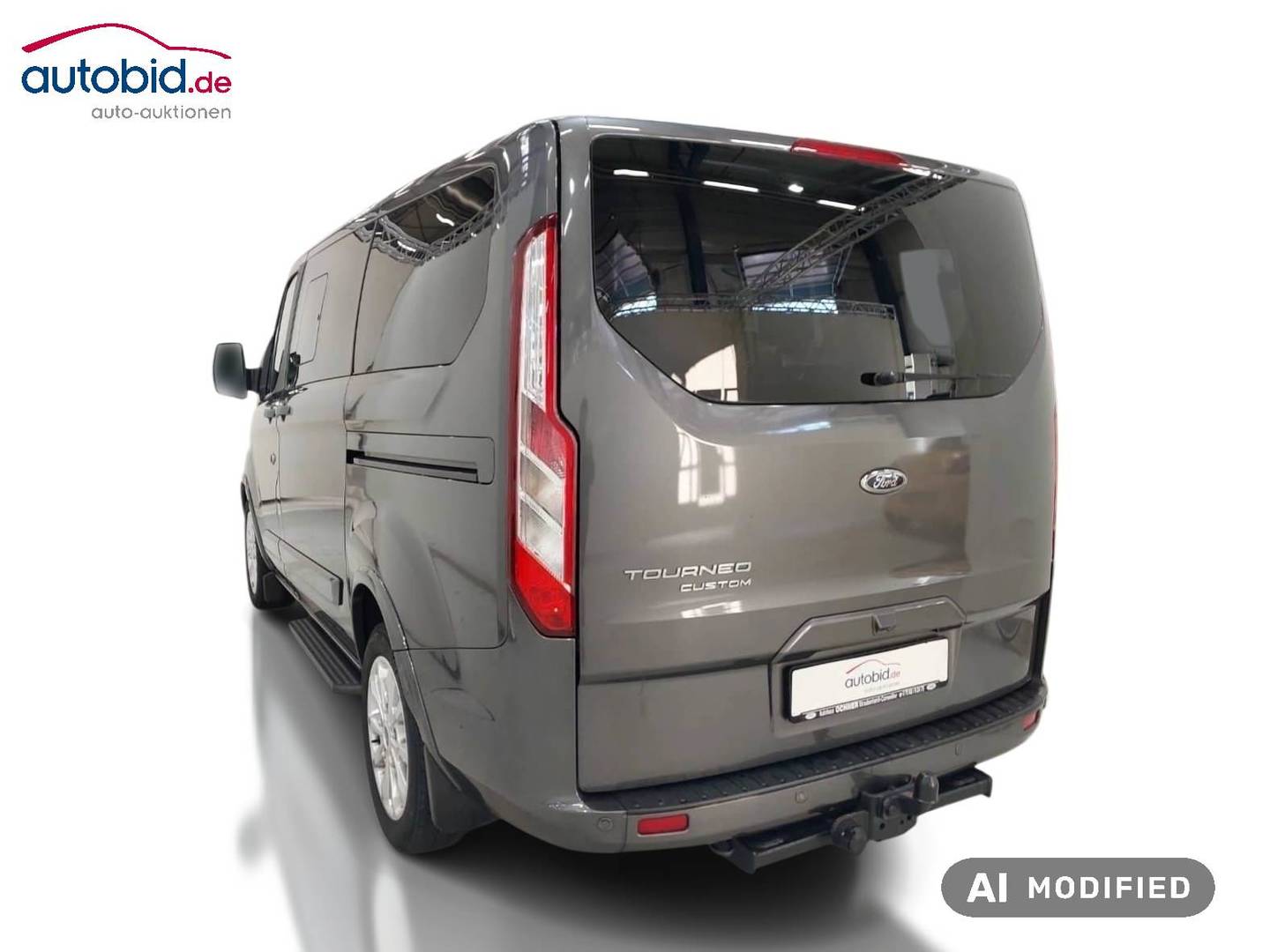 Ford Tourneo Custom Kombi 320 L1 2,0 TDCi Titanium photo
