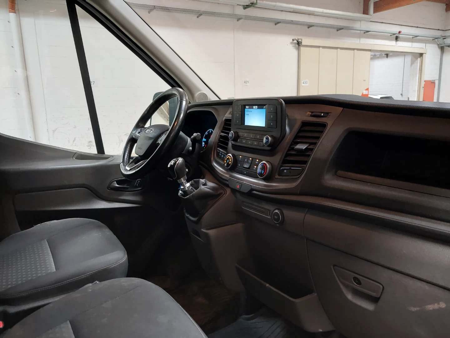 Ford Transit Hochraumkasten 2,0 TDCI L3 Trend photo