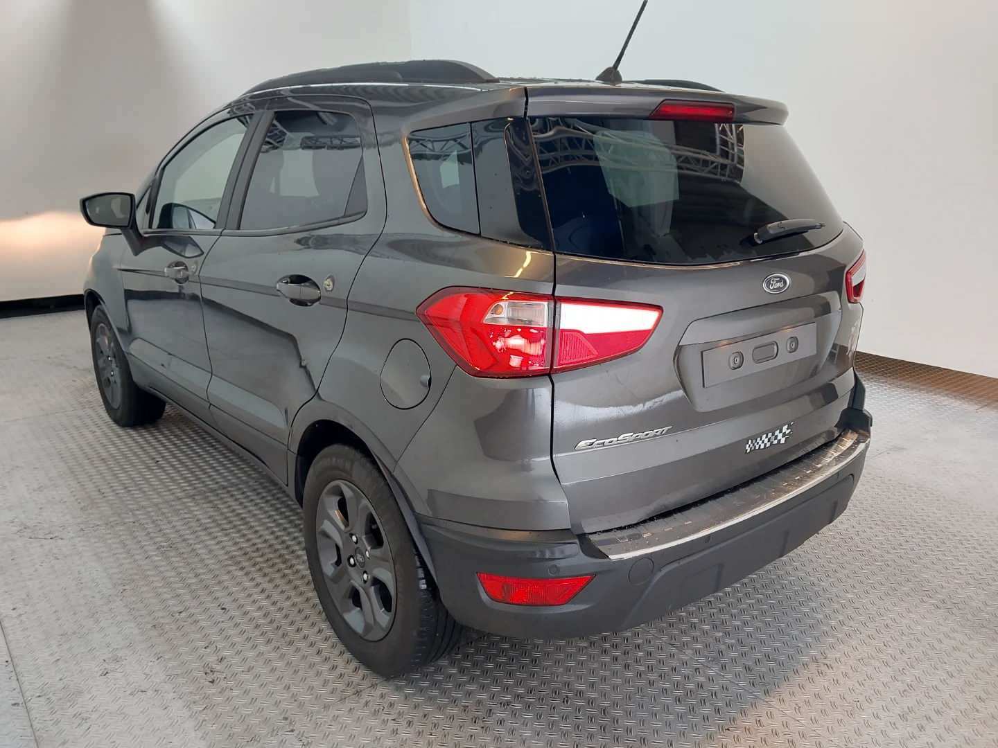Ford EcoSport 1,0 EcoBoost Automatik Exlusive photo