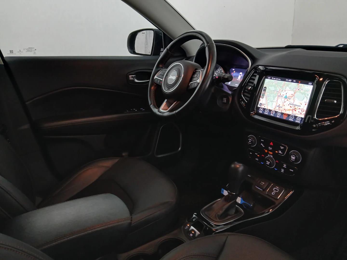 Jeep Compass 1,3 T-GDI DTC Limited photo