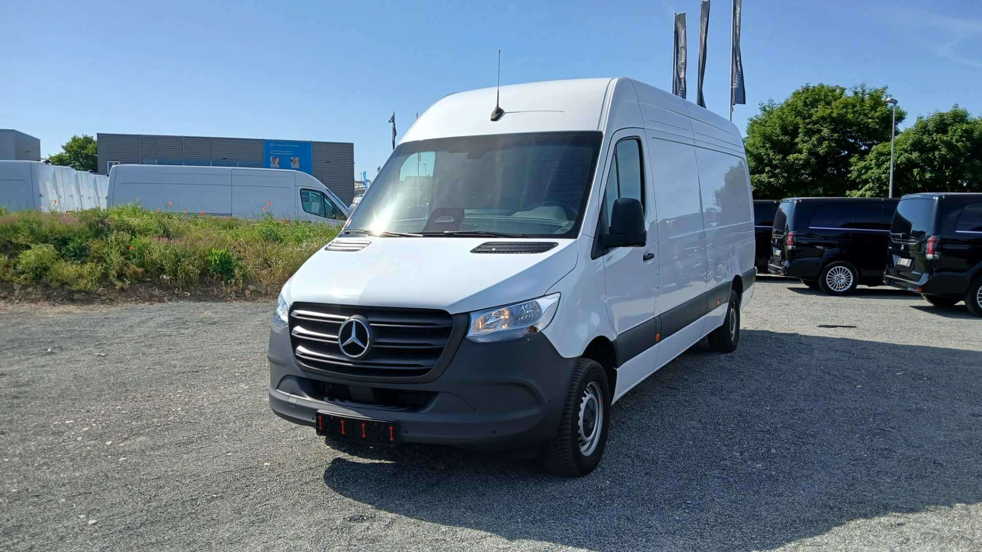 Mercedes-Benz Sprinter Hochraum-Kasten 317 CDI RWD Automatik Pro