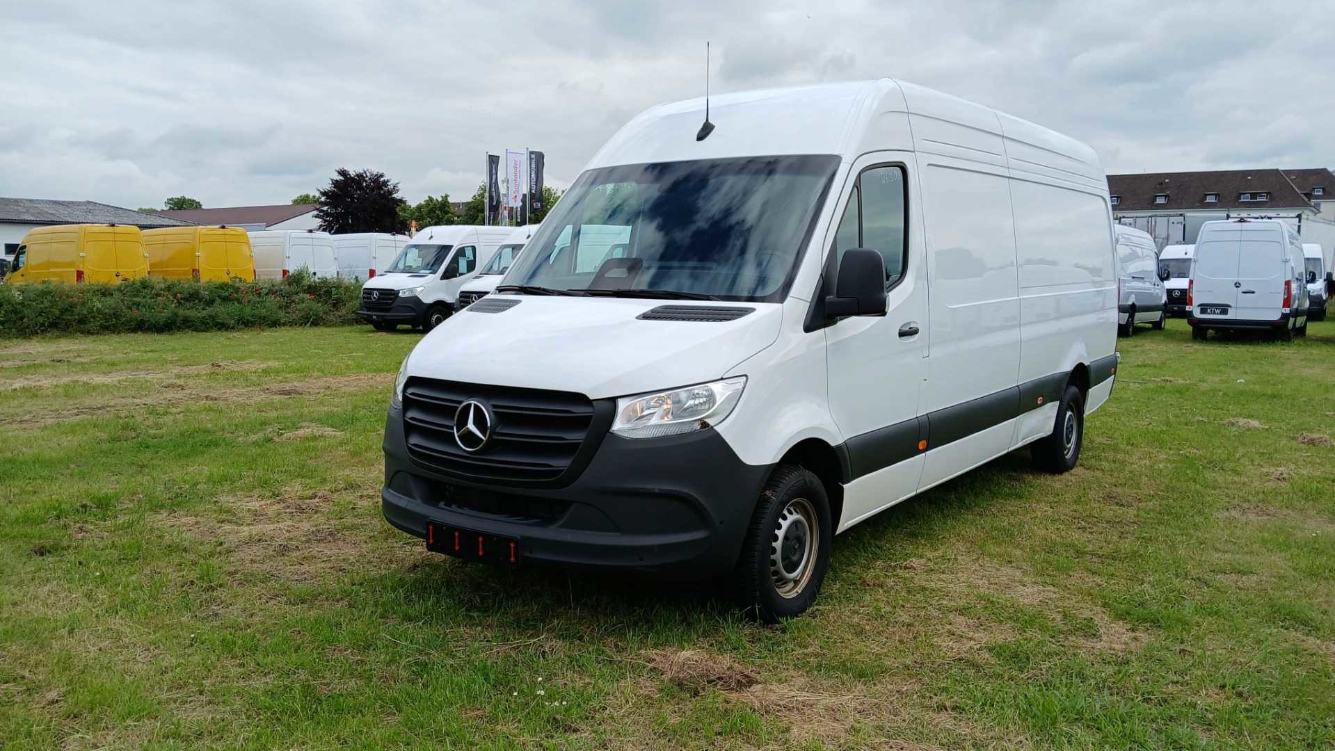 Mercedes-Benz Sprinter Hochraum-Kasten 317 CDI RWD Automatik Pro