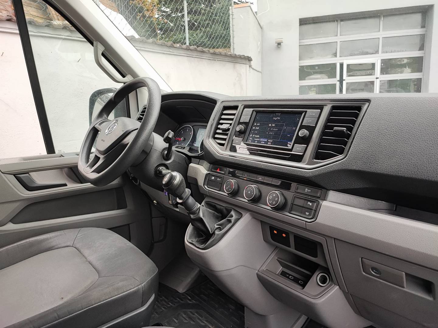 VW Crafter Kasten Hochdach lang 2,0 TDI photo