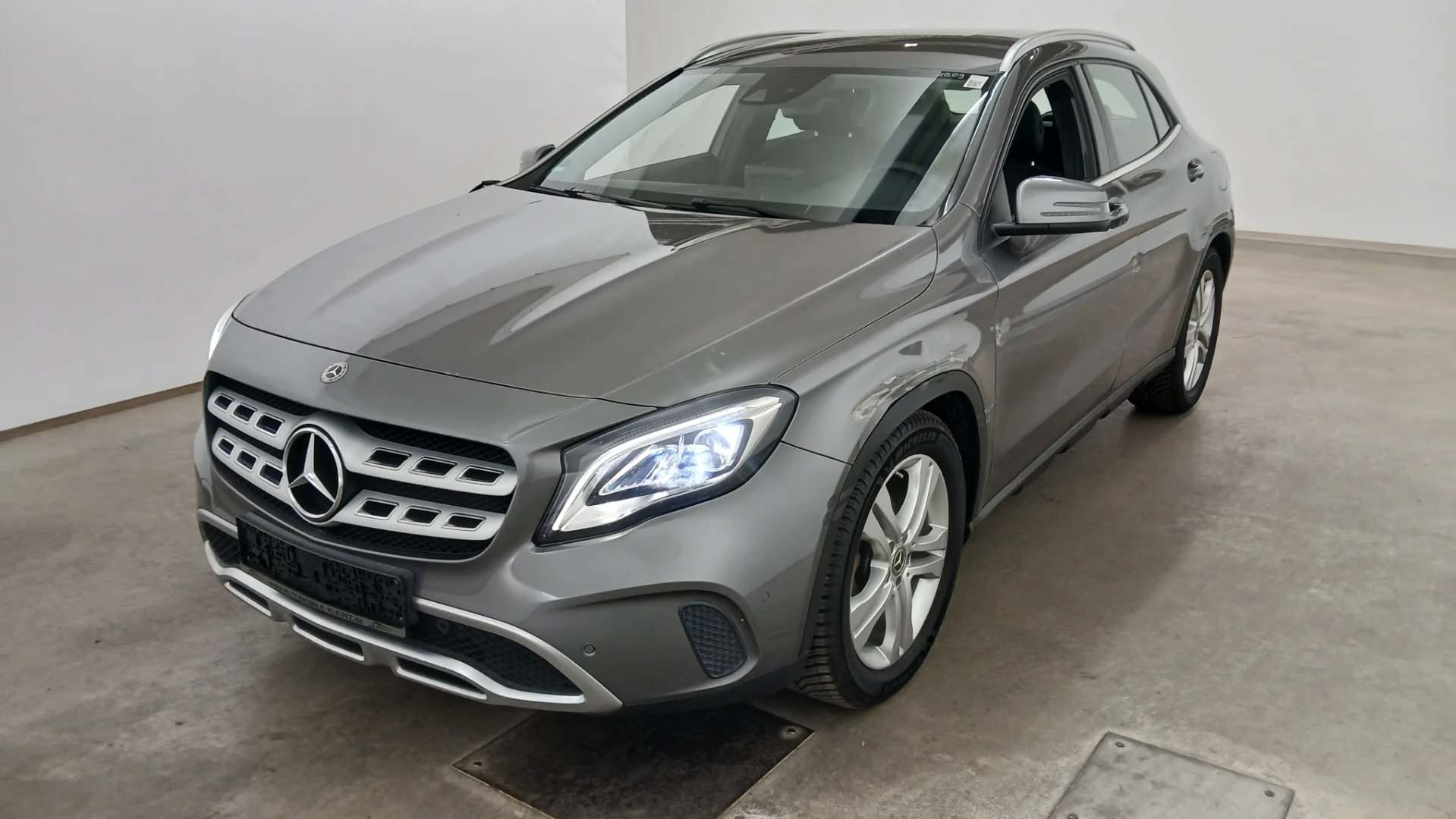 Mercedes-Benz GLA 200 DCT Urban