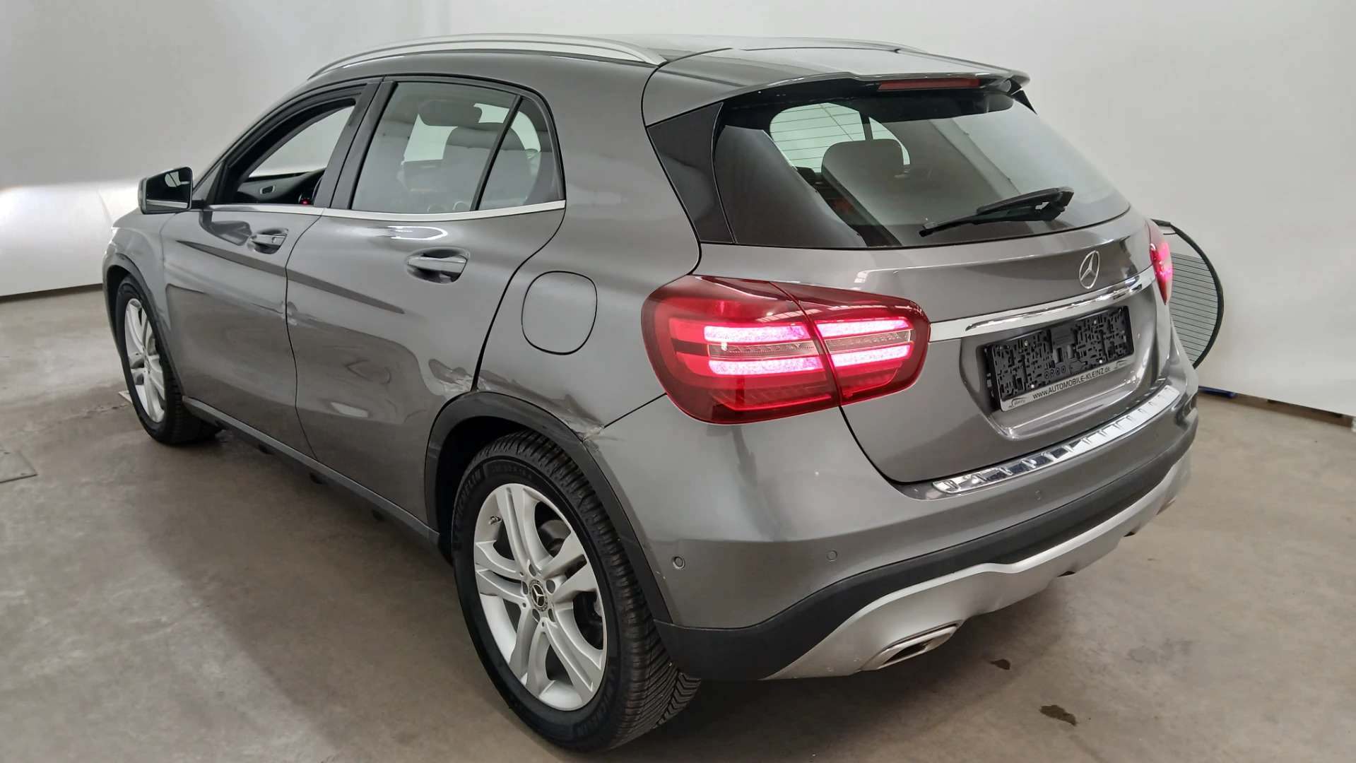 Mercedes-Benz GLA 200 DCT Urban photo