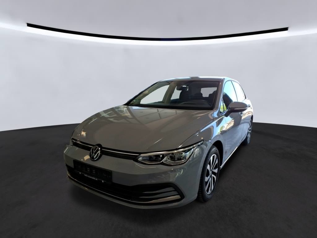 VW Volkswagen Golf Life ACTIVE 1.5 TSI 110kW 6-Gang UVP: 39.989 €