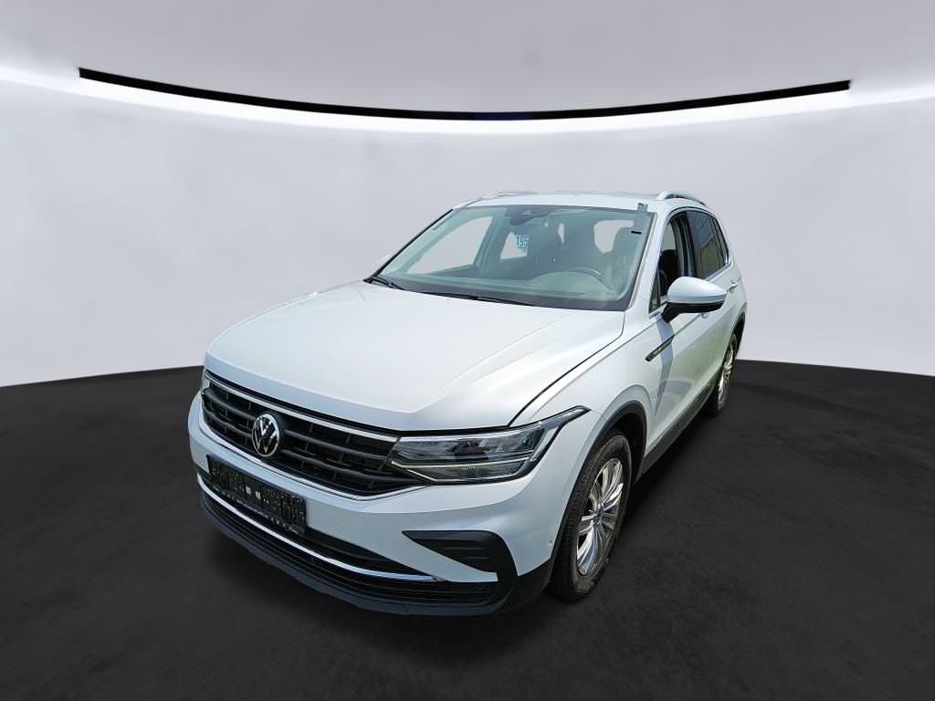 VW Volkswagen Tiguan Life 2.0 TDI SCR 110kW 6-Gang 4 Türen UVP: 46.995 €