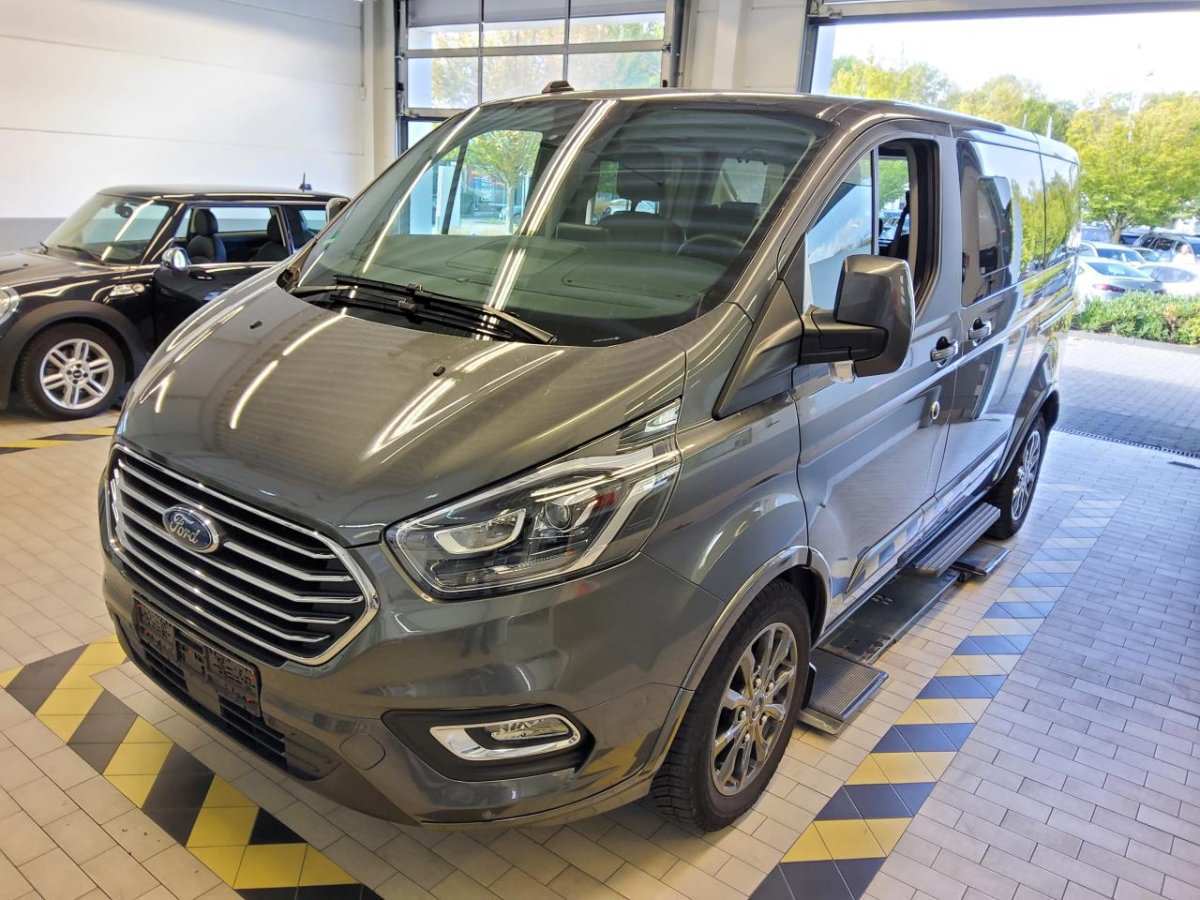 Ford Tourneo Custom 320 L1H1 2,0 D