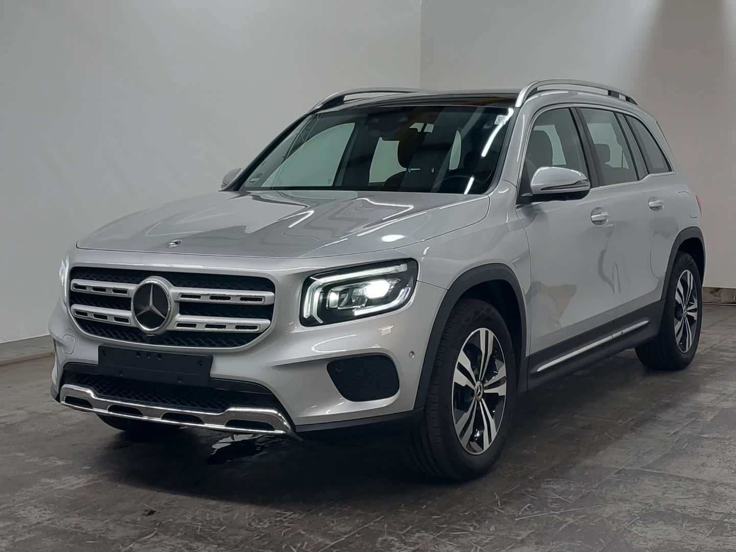 Mercedes-Benz GLB 200 4MATIC 8G-DCT Progressive