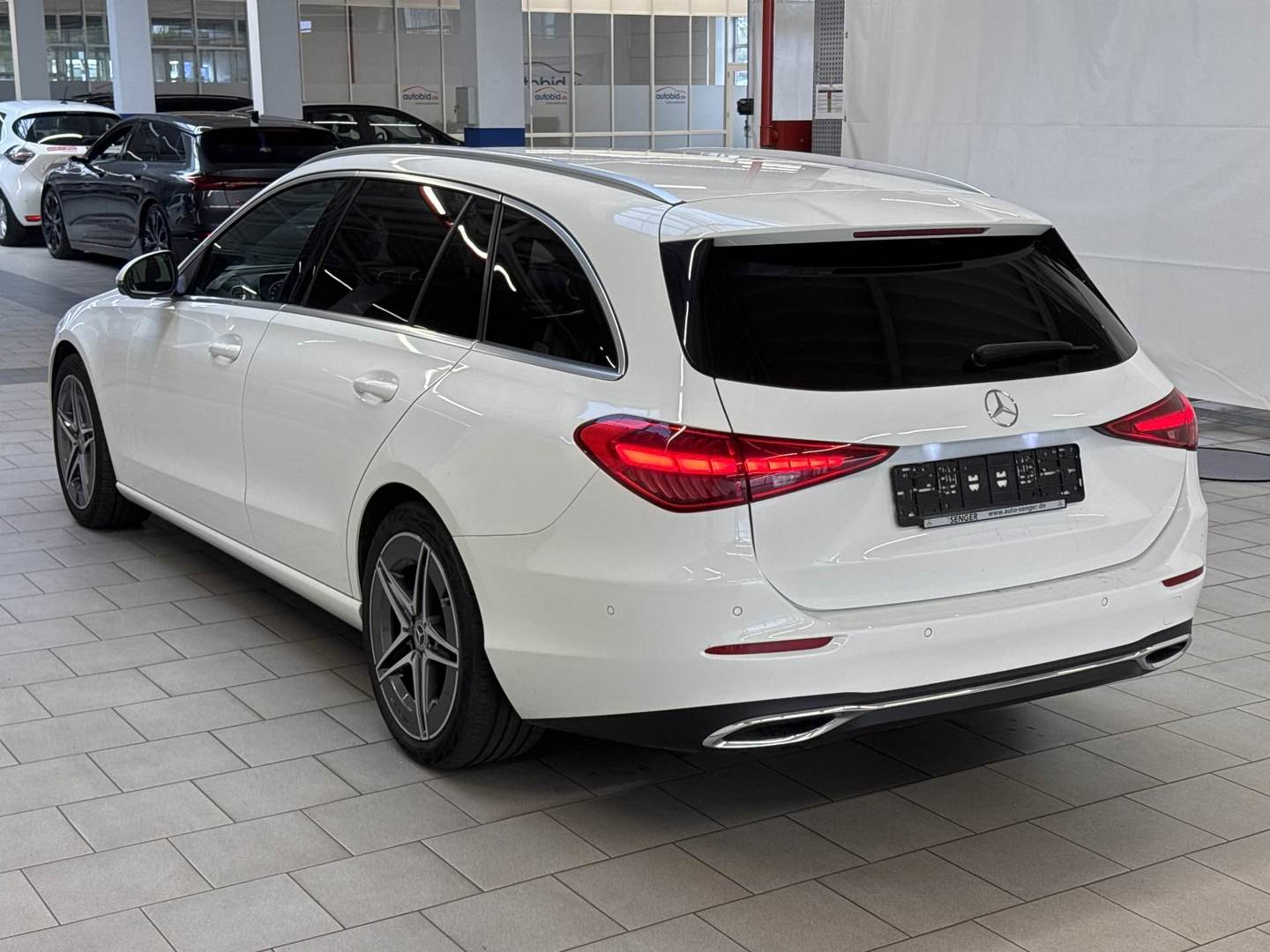 Mercedes-Benz C 220 T d 4MATIC 9G-TRONIC Avantgarde photo