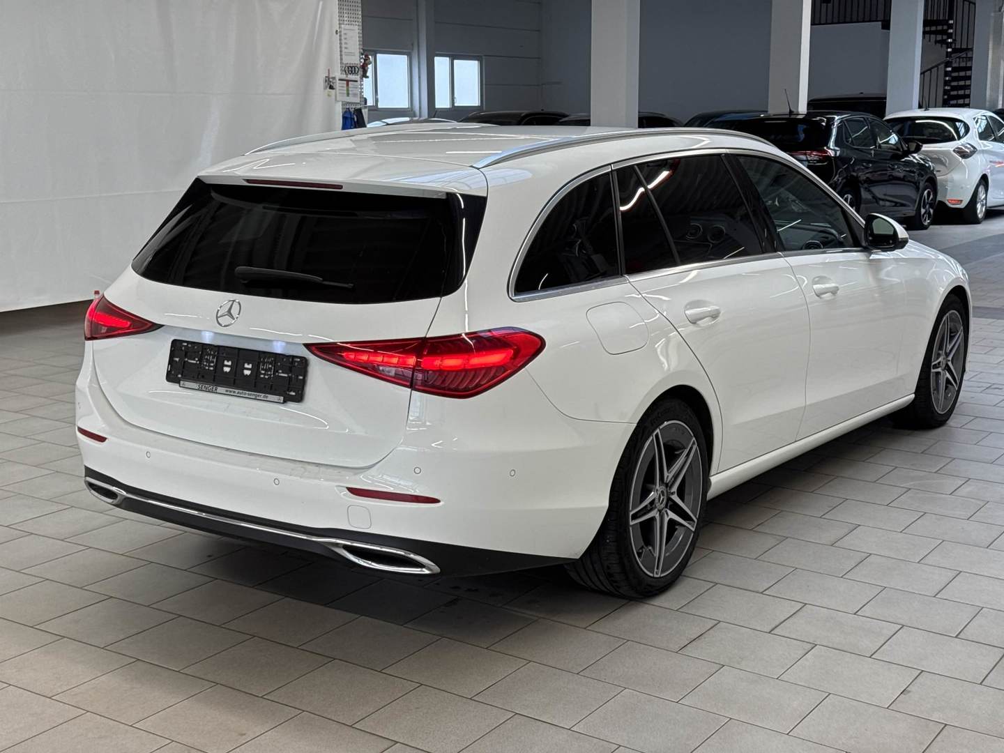 Mercedes-Benz C 220 T d 4MATIC 9G-TRONIC Avantgarde photo