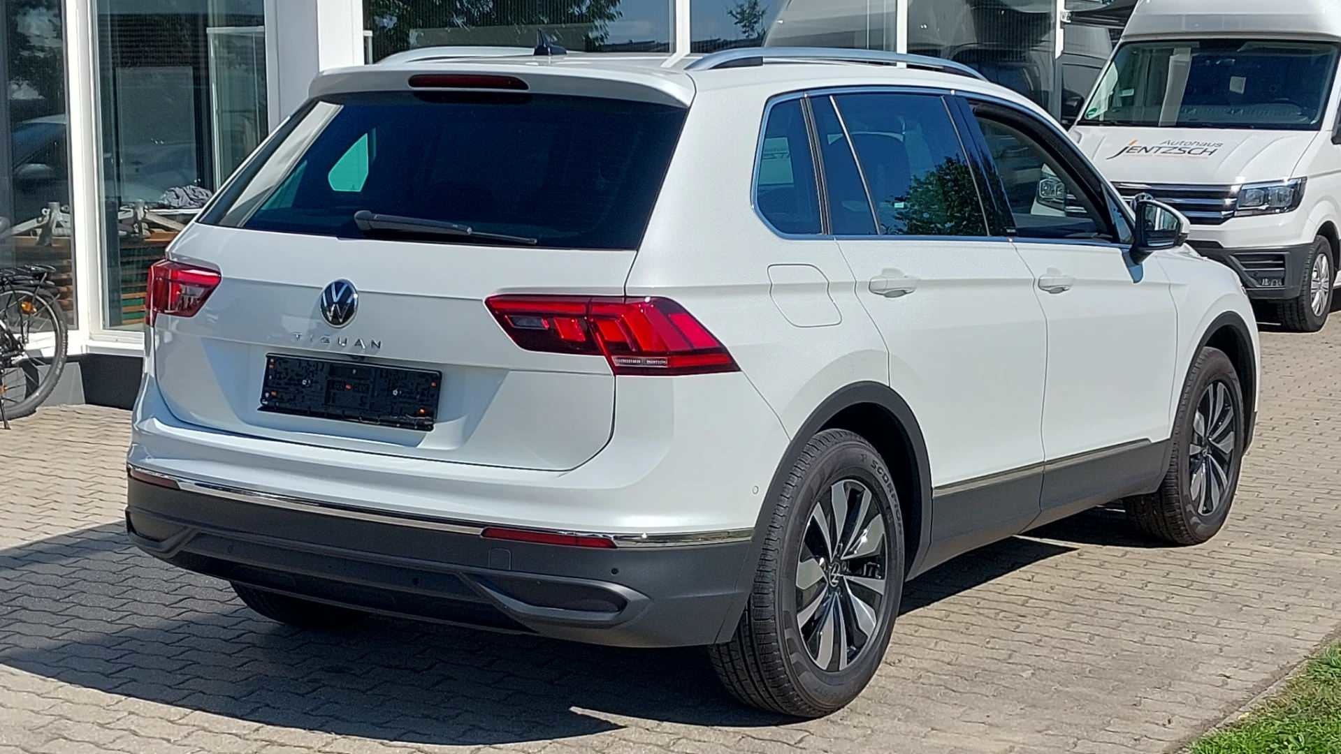 VW Tiguan 2,0 TDI DSG Move photo