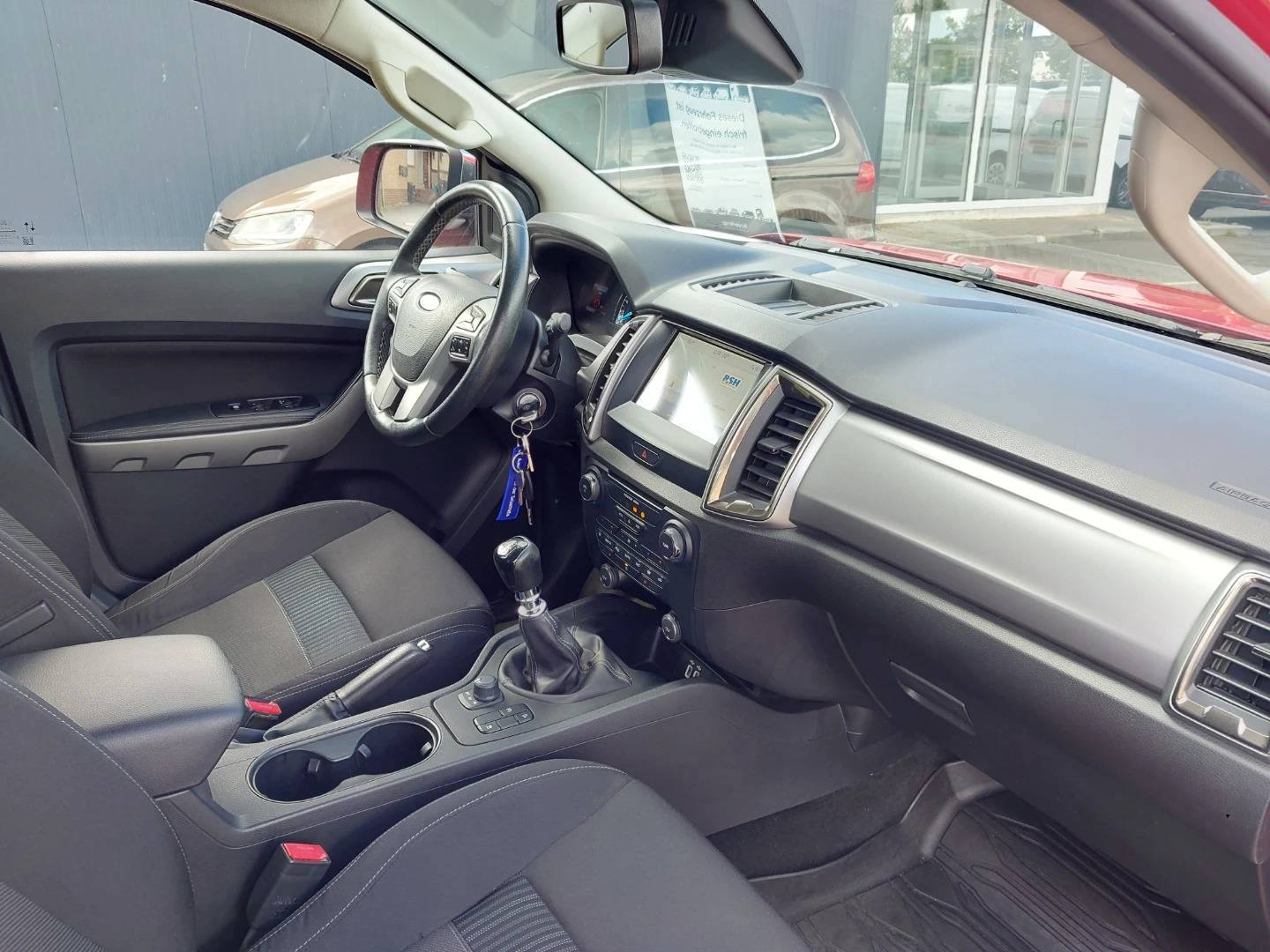 Ford Ranger Doppelkabine 4x4 2,0 TDCI Panther XLT photo