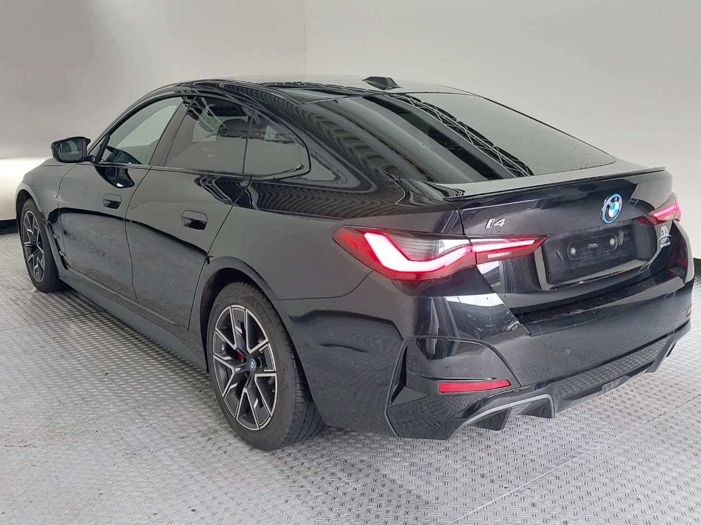 BMW i4 M50 Gran Coupé M Sport photo