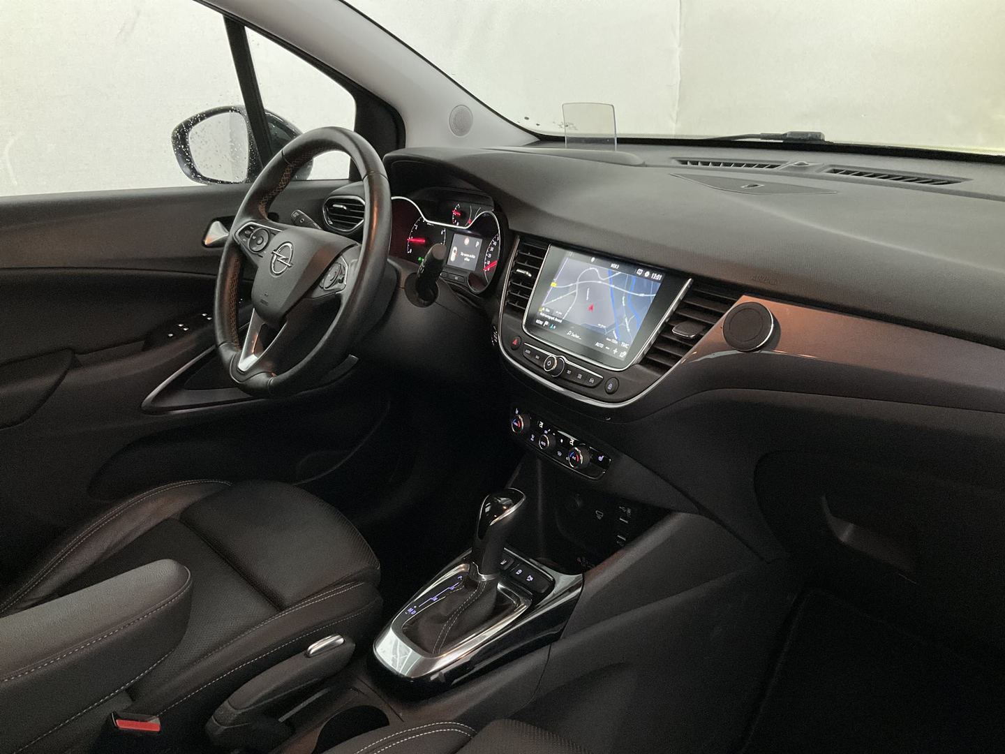 Opel Crossland 1,2 Automatik Ultimate photo