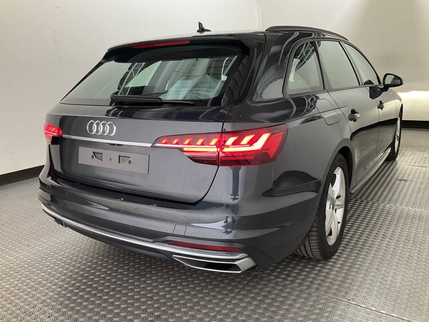 Audi A4 Avant advanced 40 TFSI S-tronic photo