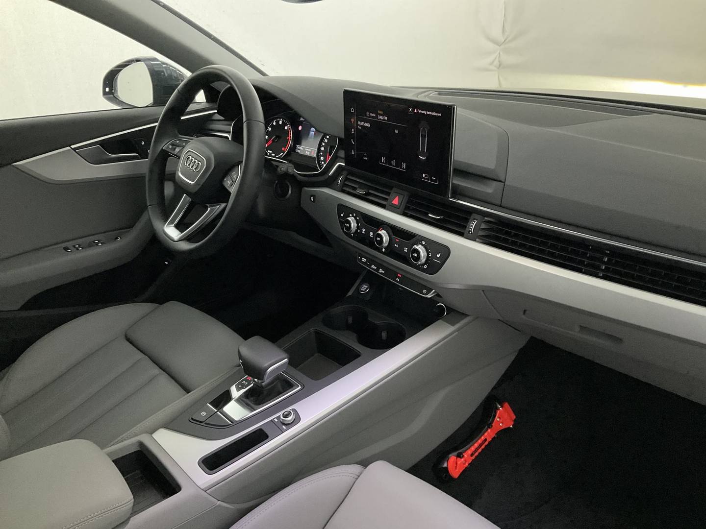 Audi A4 Avant advanced 40 TFSI S-tronic photo