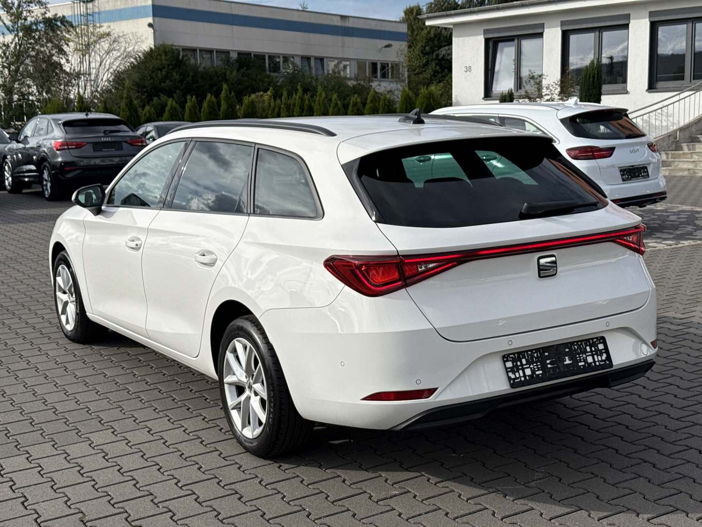 Seat Leon ST 2,0 TDI Style photo