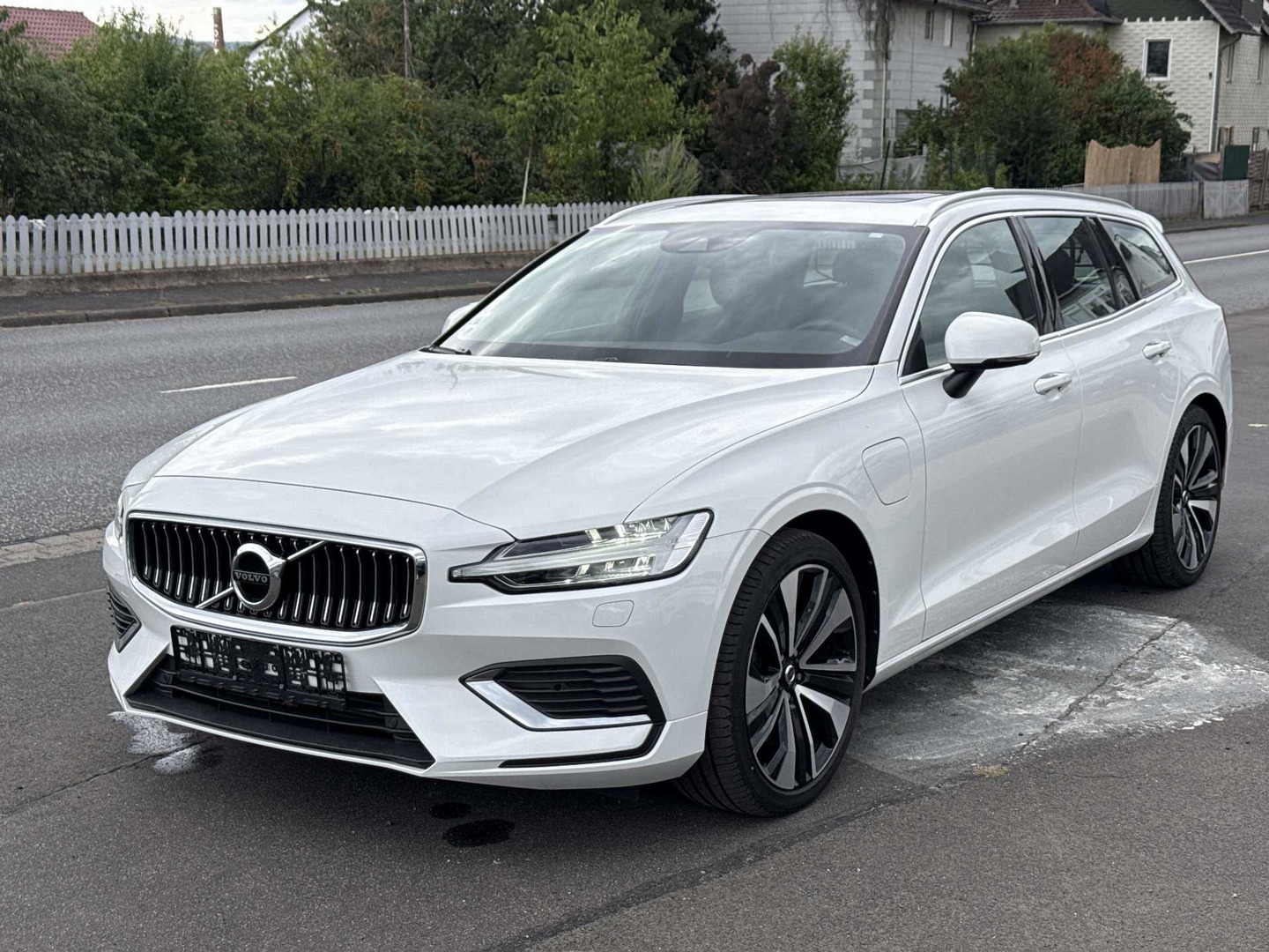 Volvo V60 T6 Recharge AWD Geartronic Inscription Expression