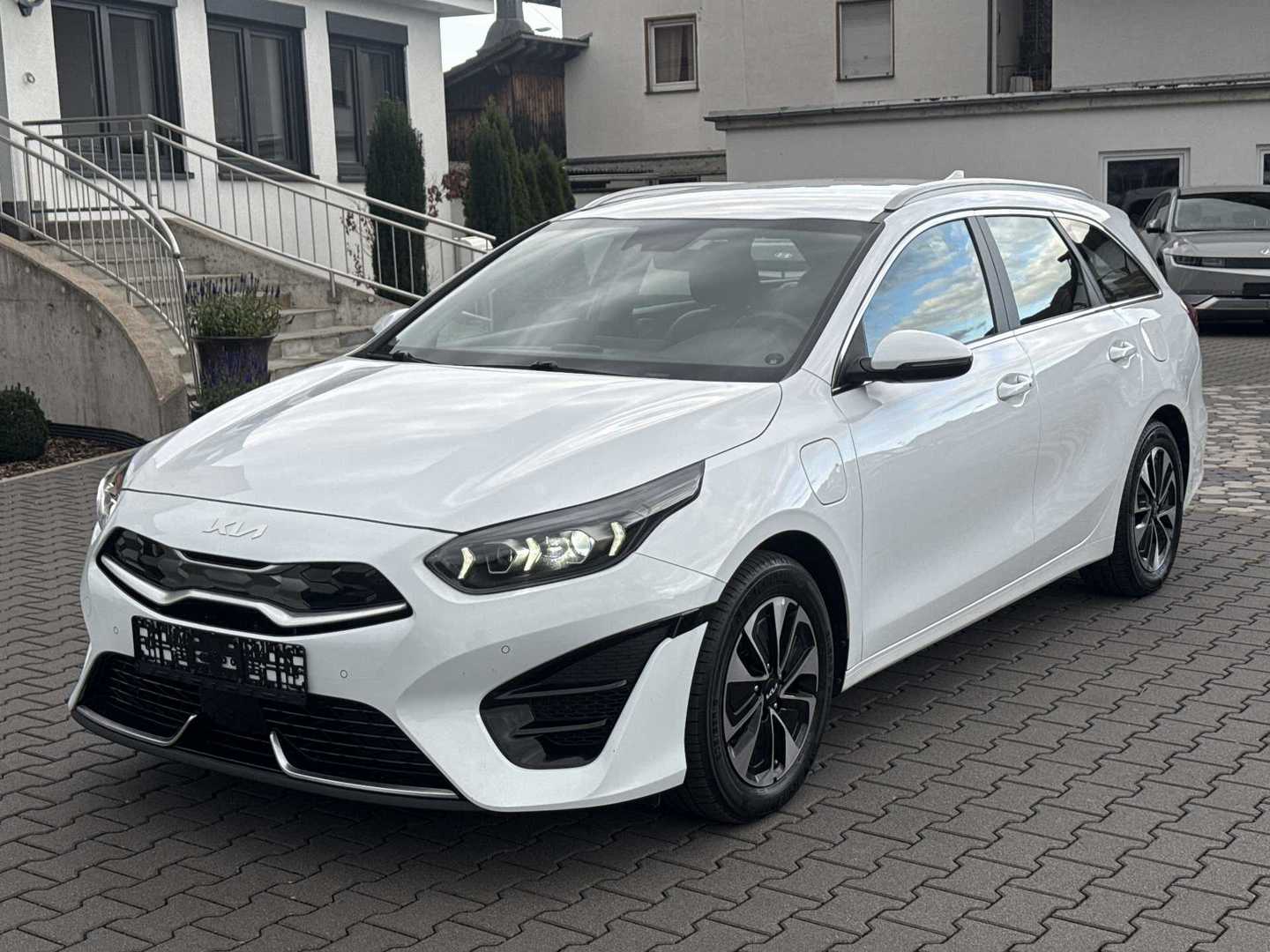 Kia Ceed SW 1,6 plug-in DCT Spirit