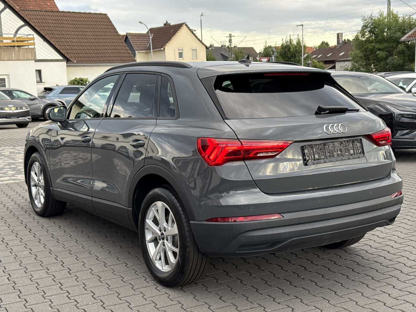 Audi Q3 35 TDI S-tronic photo