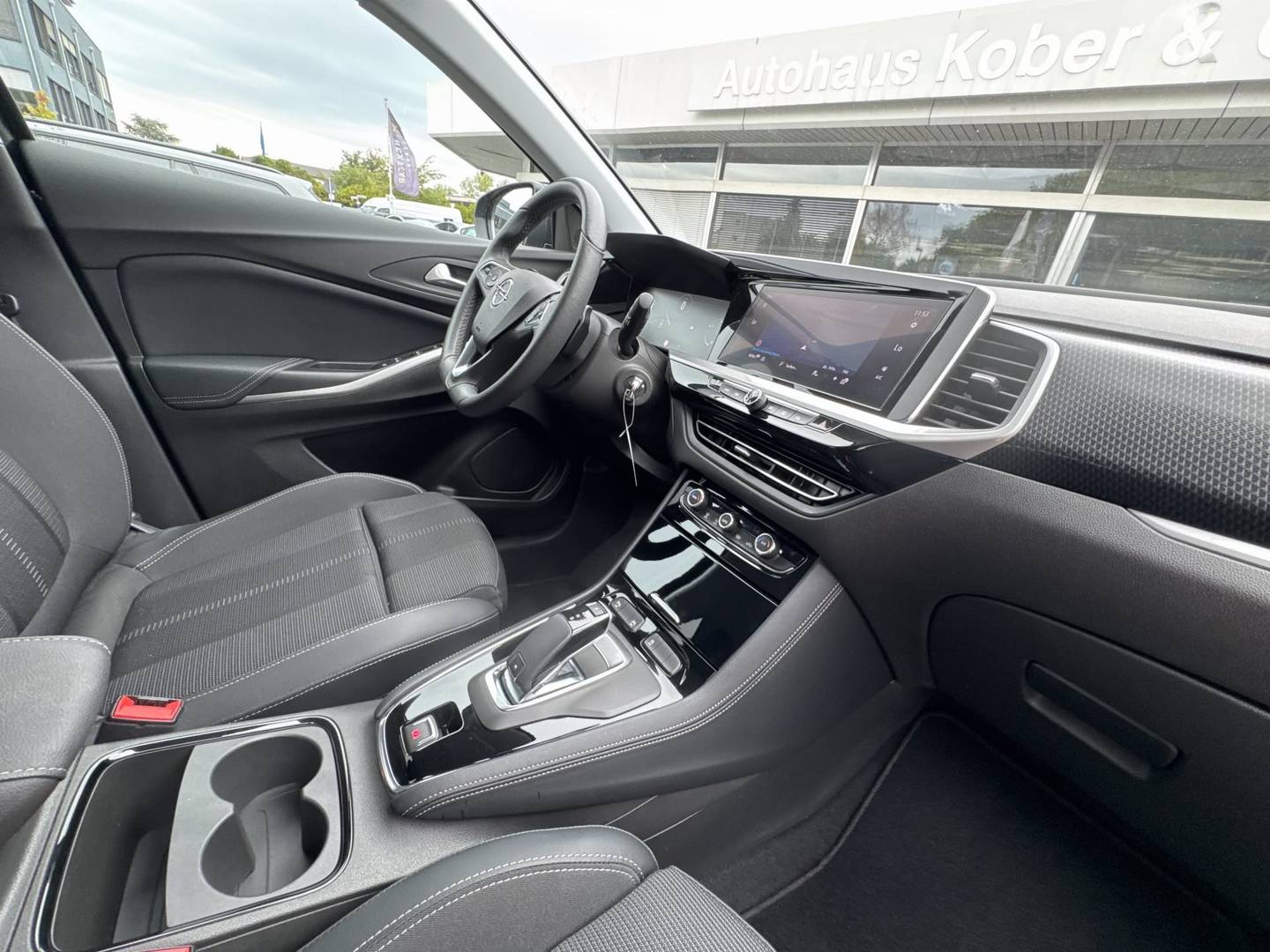 Opel Grandland 1,5 CDTI Automatik GS Line photo