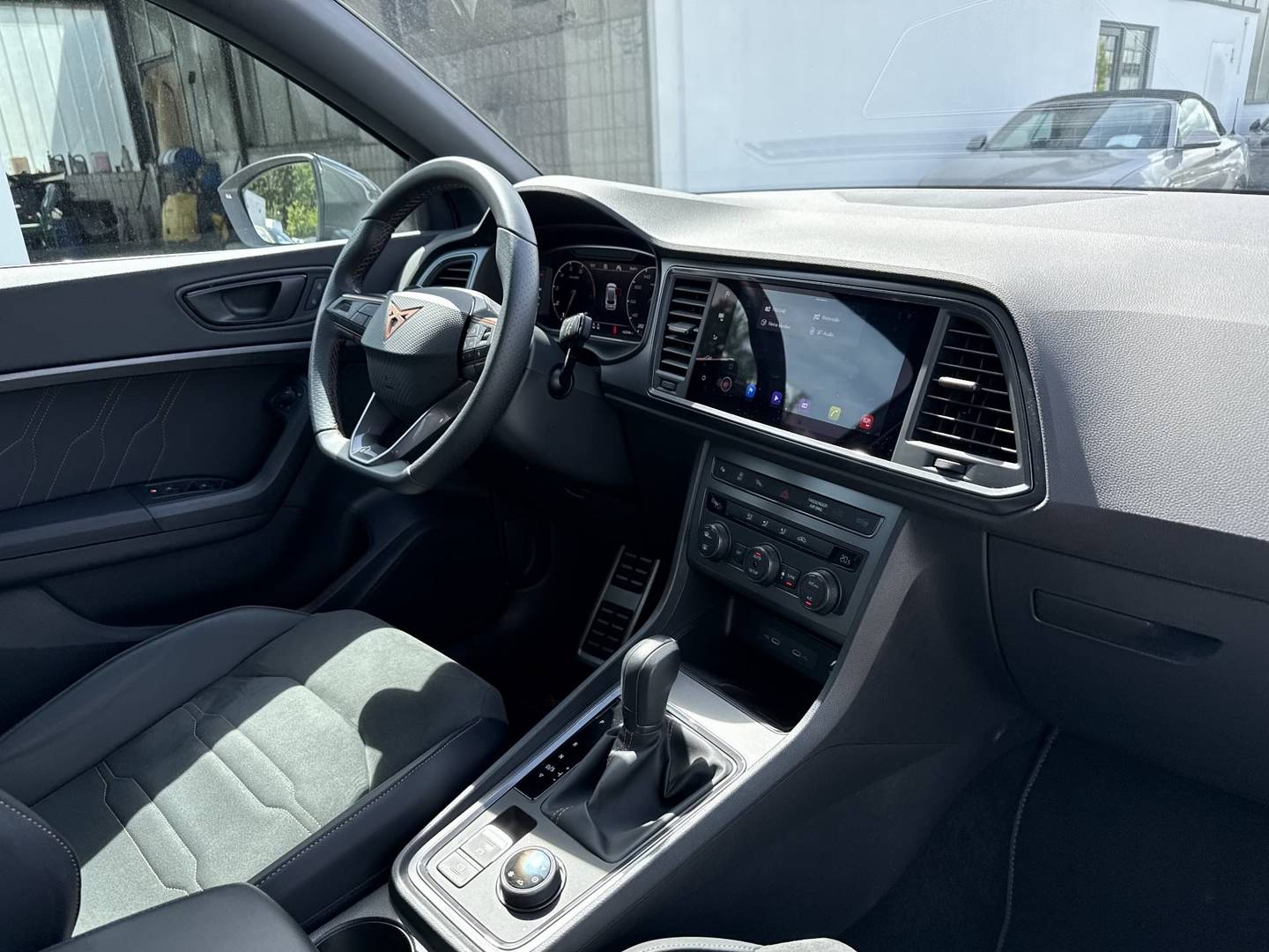 Cupra Ateca VZ 4Drive 2,0 TSI DSG photo