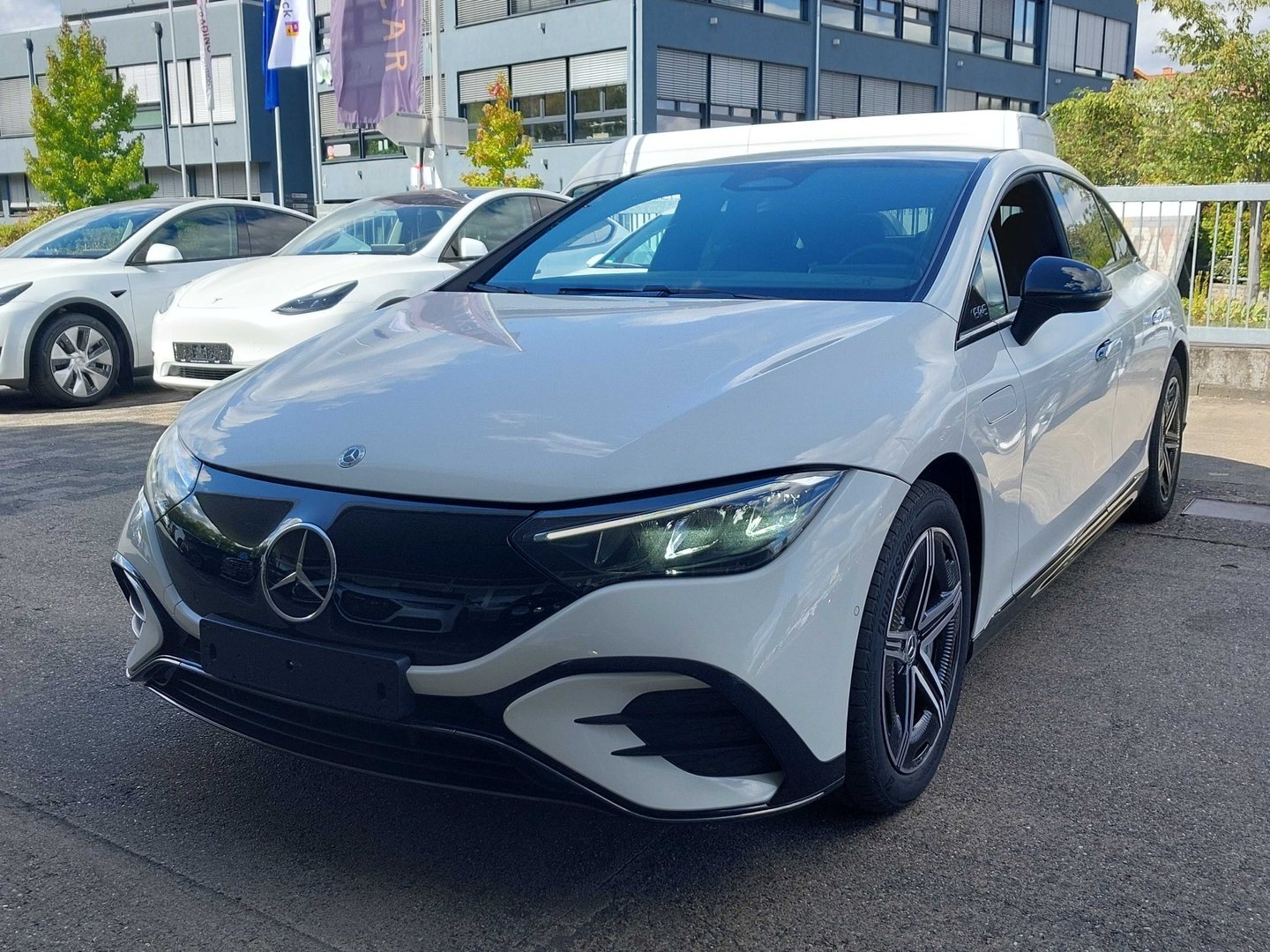 Mercedes-Benz EQE 300 AMG Line