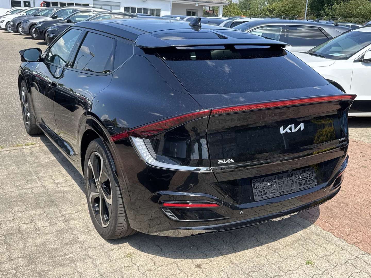 Kia EV6 GT-Line photo